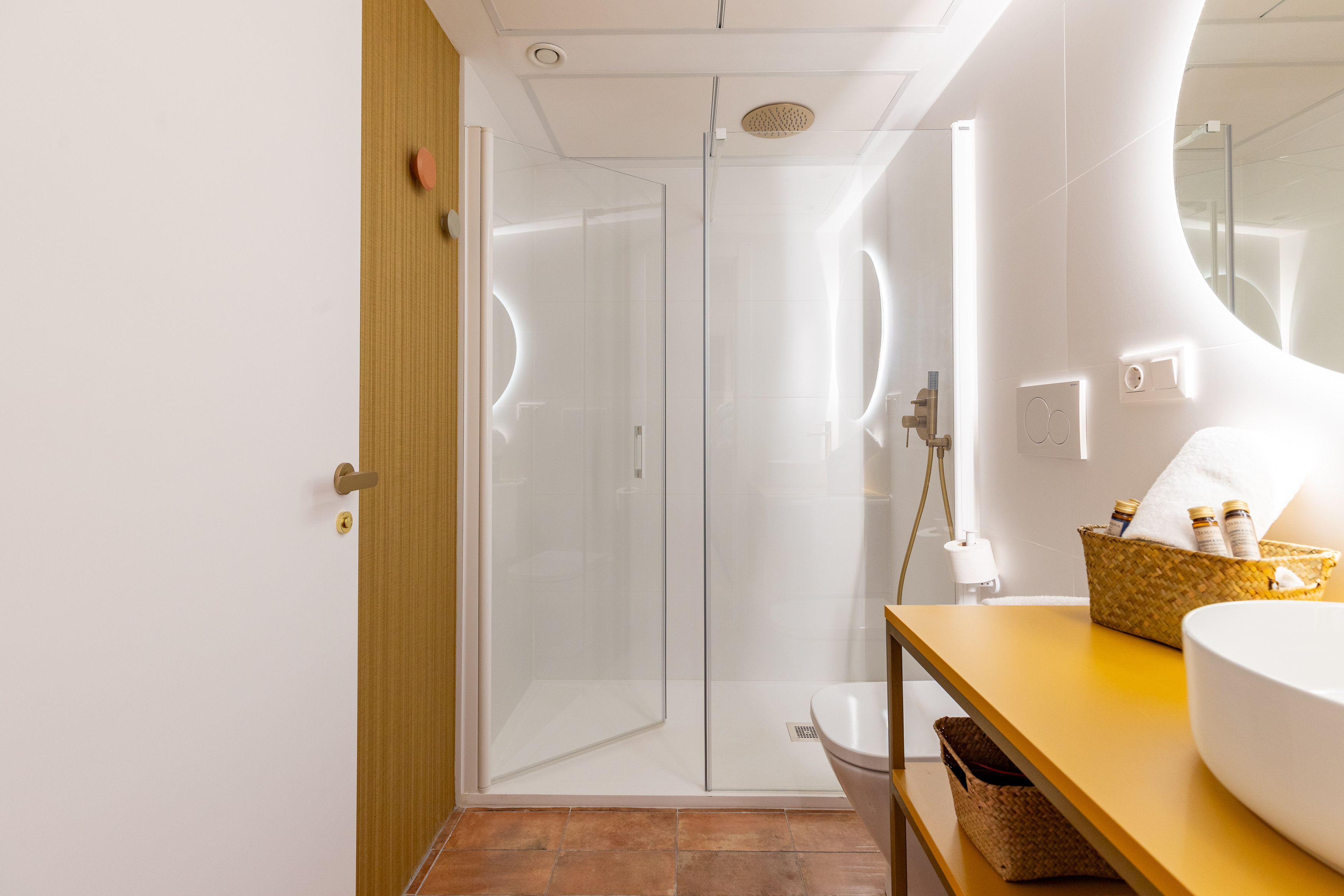 Apartamento de 1 dormitorio con balcón