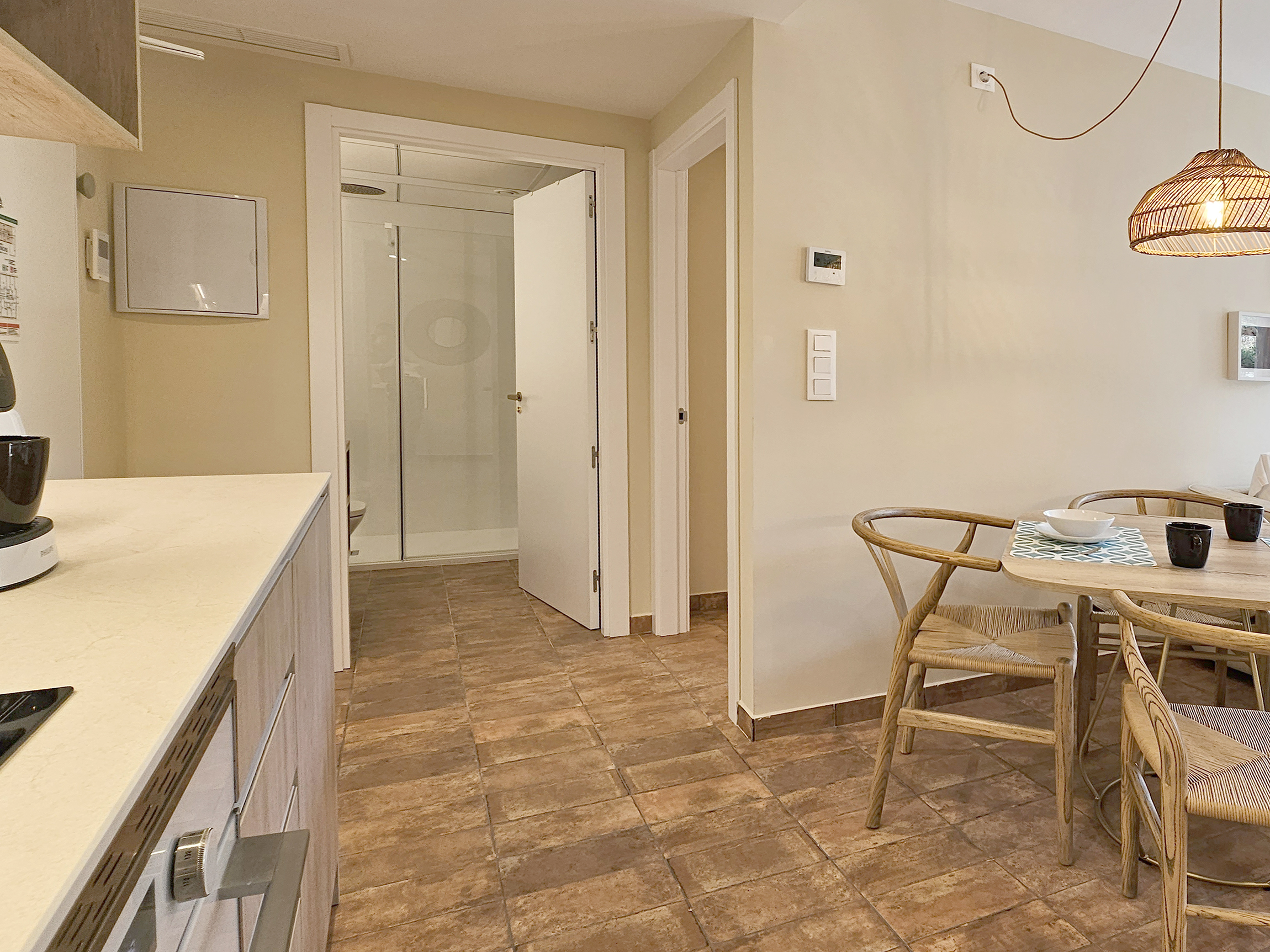 Apartamento de 1 dormitorio con balcón