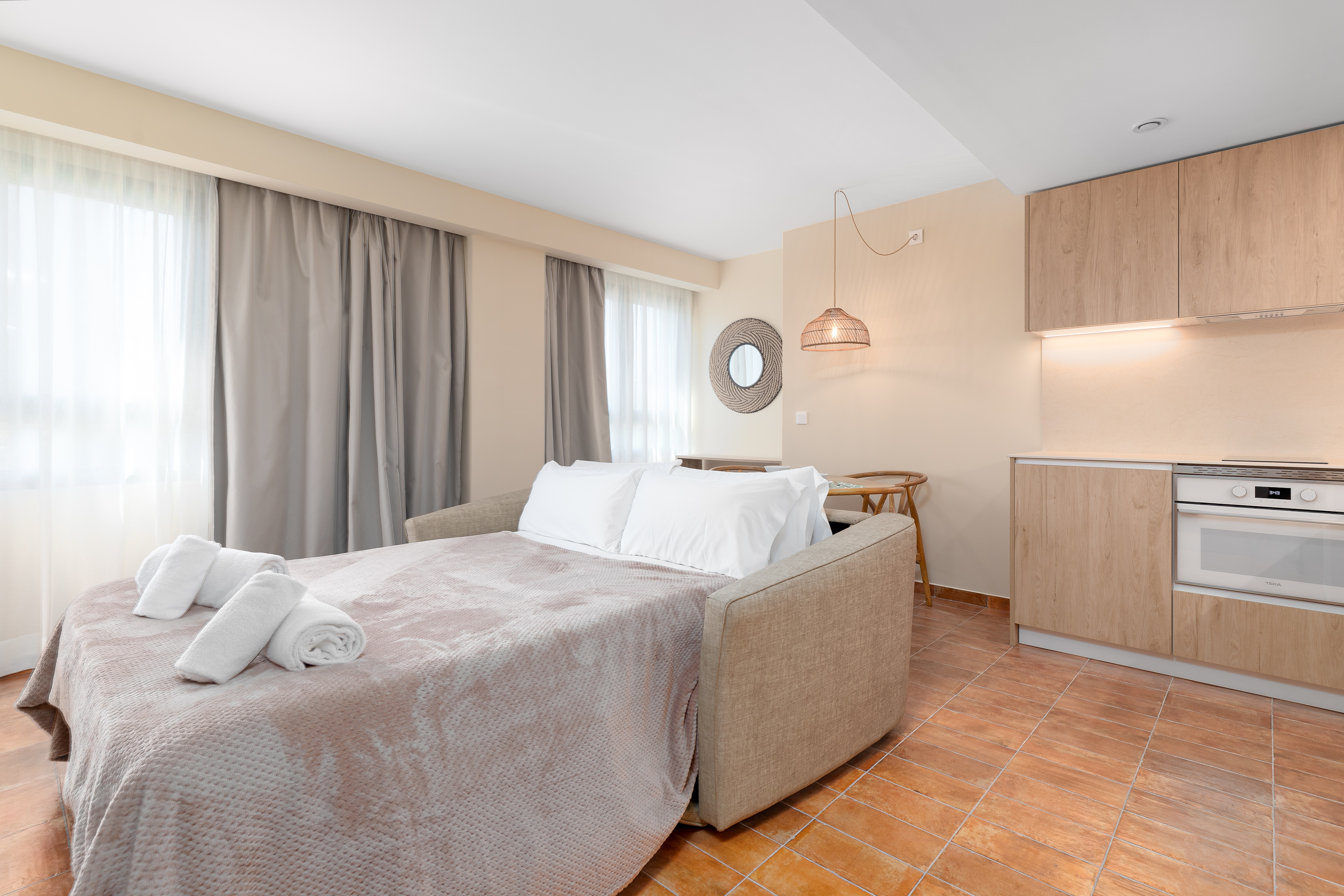 Apartment mit 1 schlafzimmer und balkon