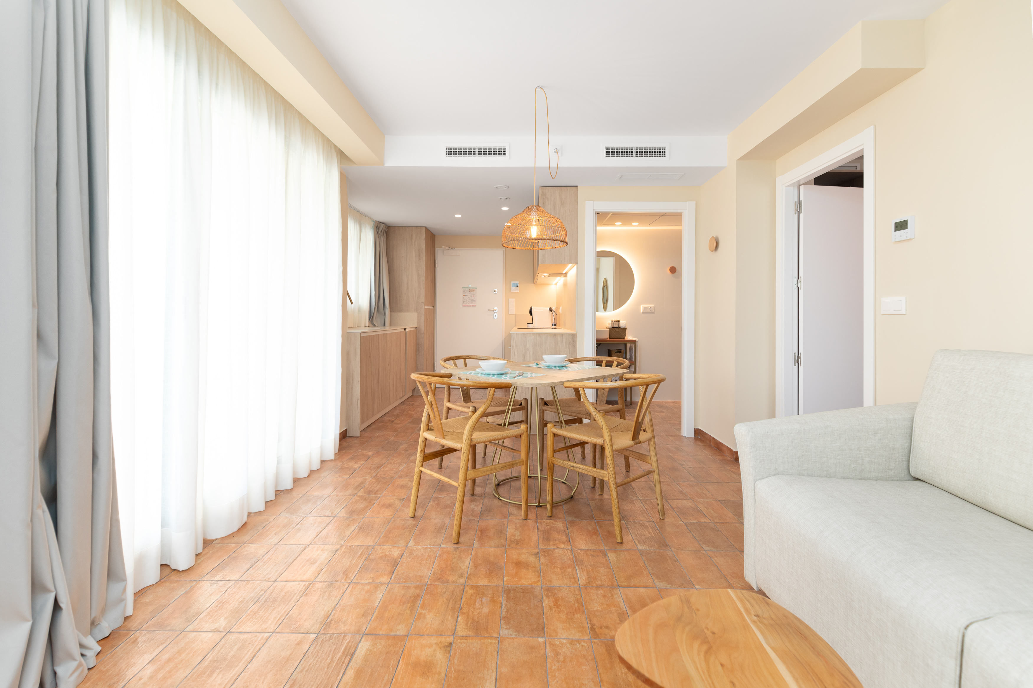 One-bedroom apartment with terrace