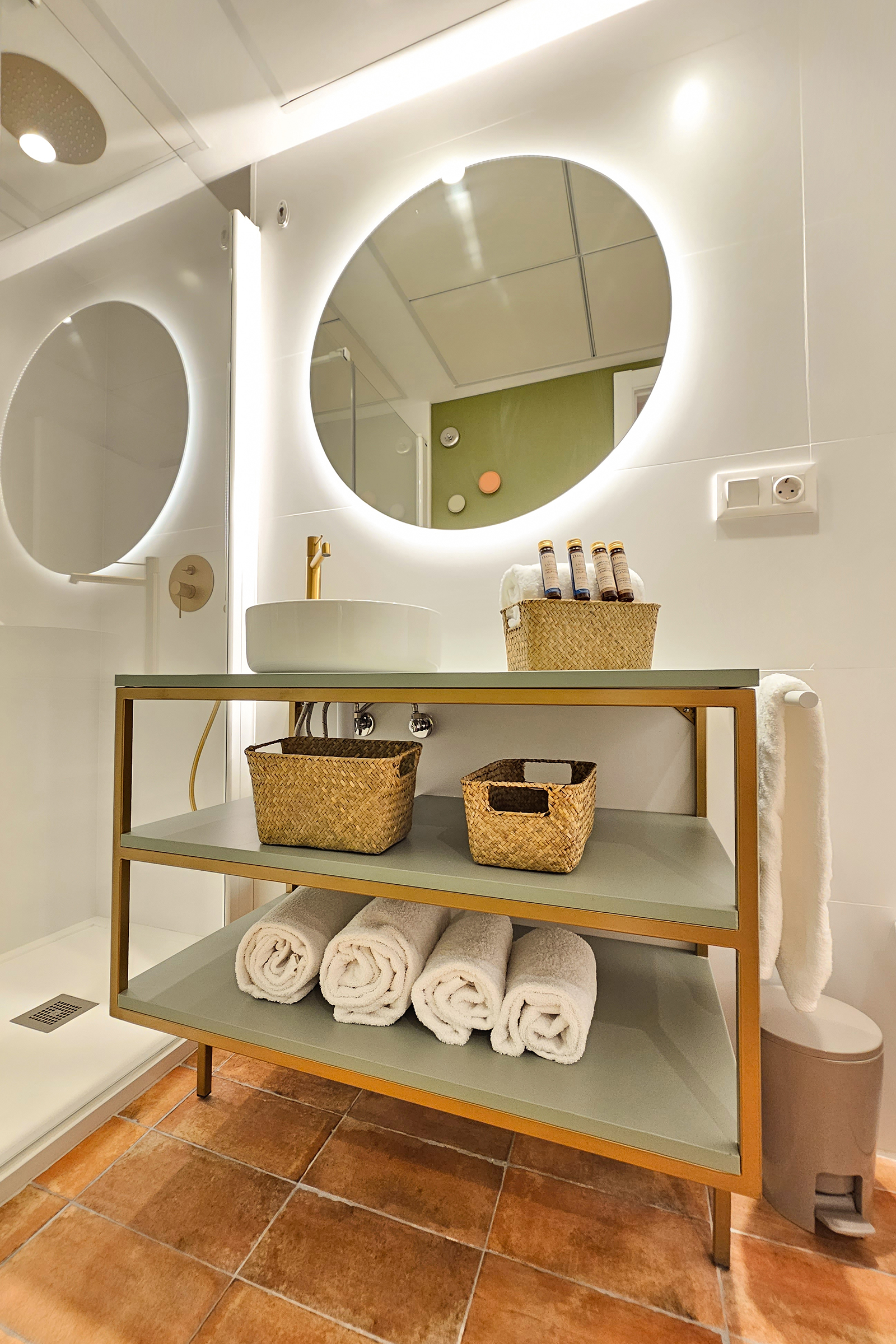 Triple room