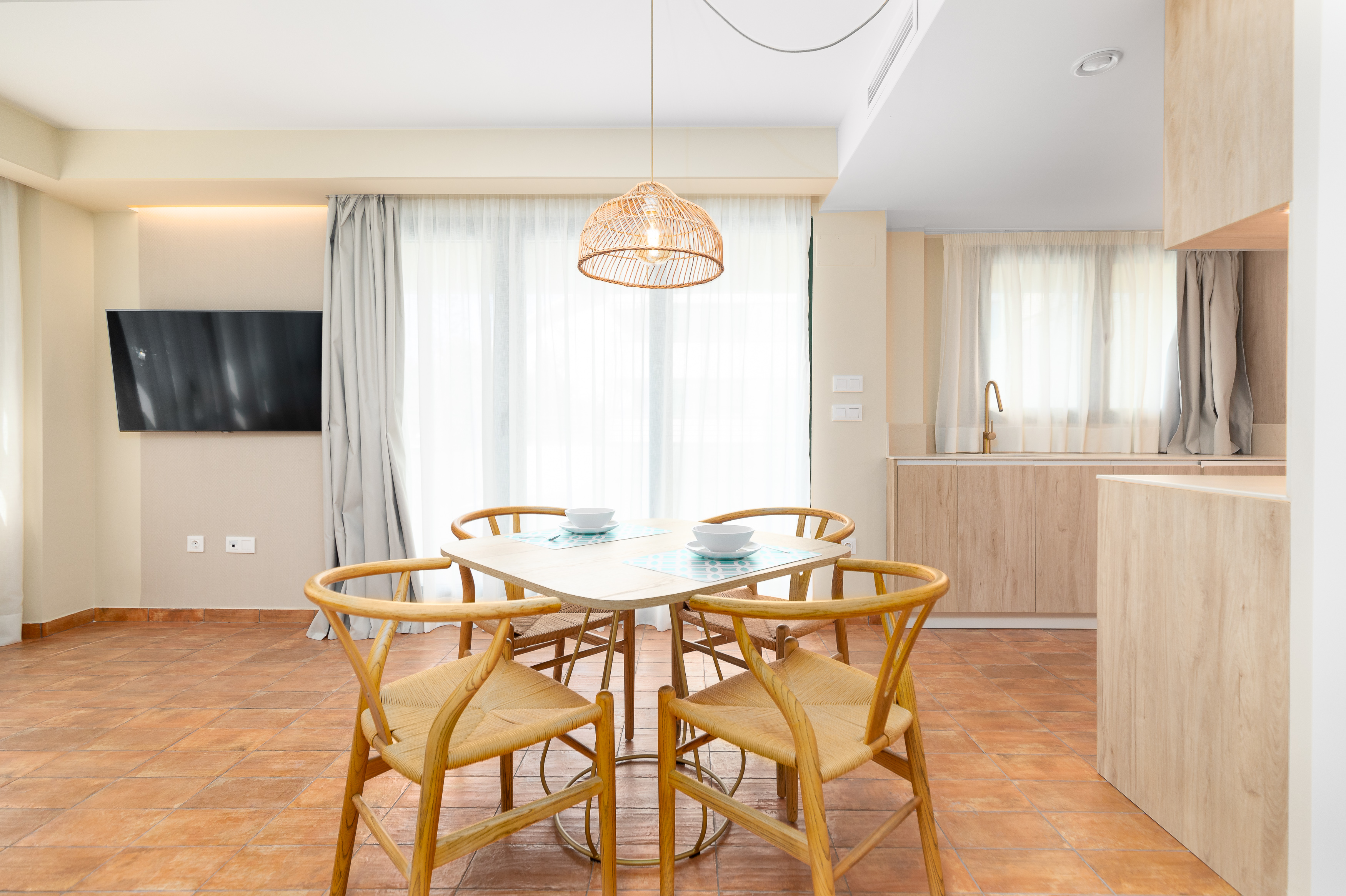 One-bedroom apartment with terrace