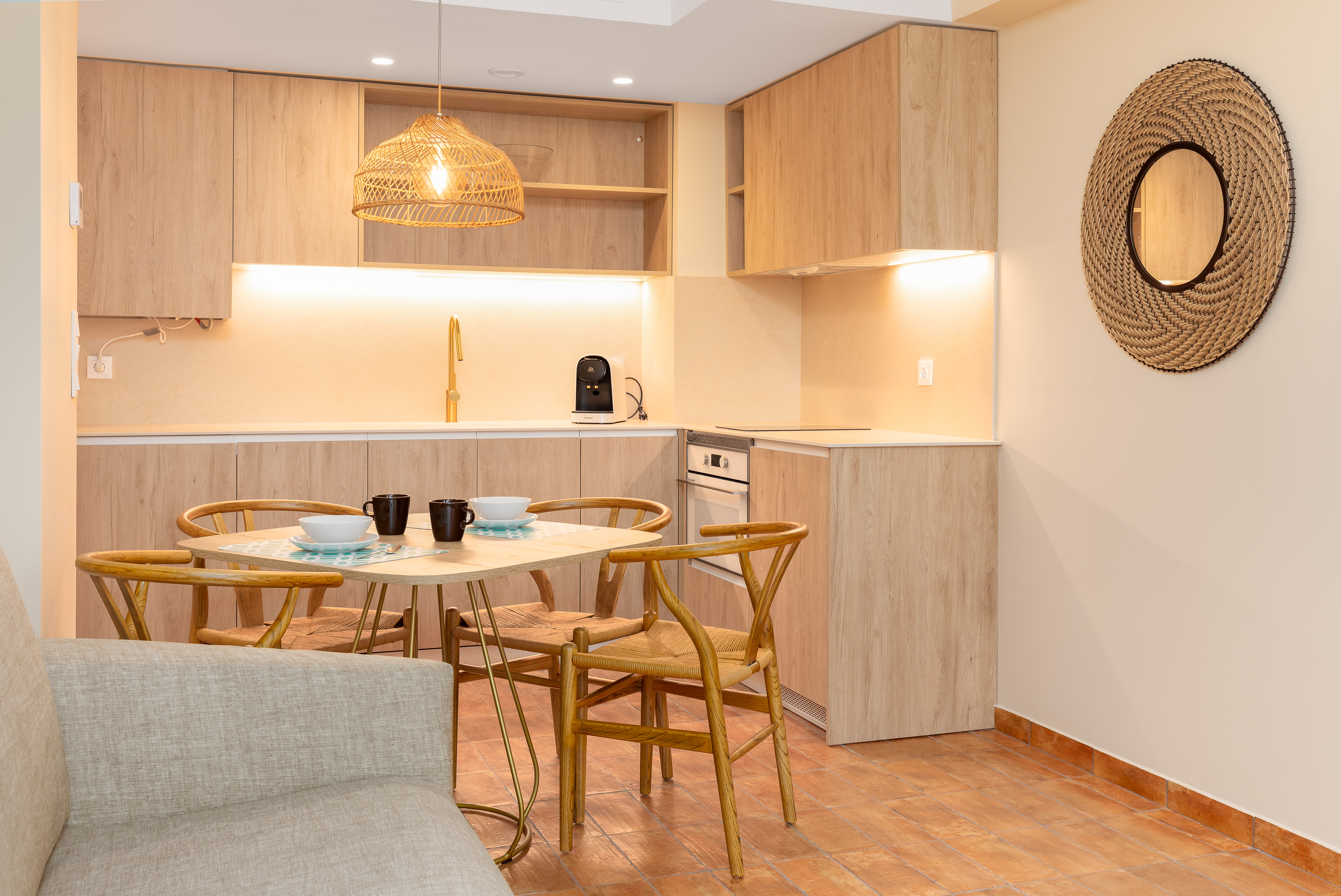 Apartamento de 1 dormitorio con balcón