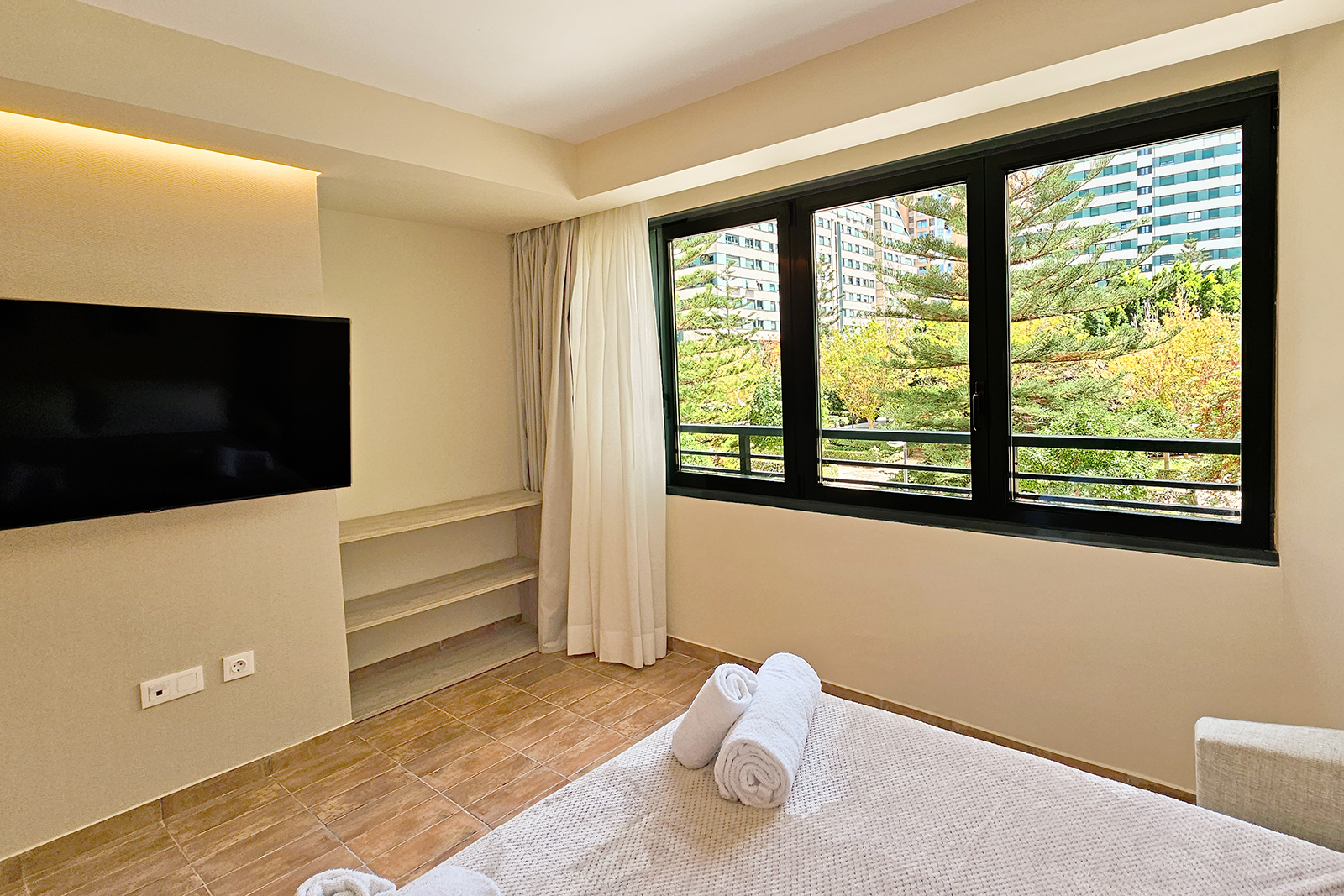Triple room