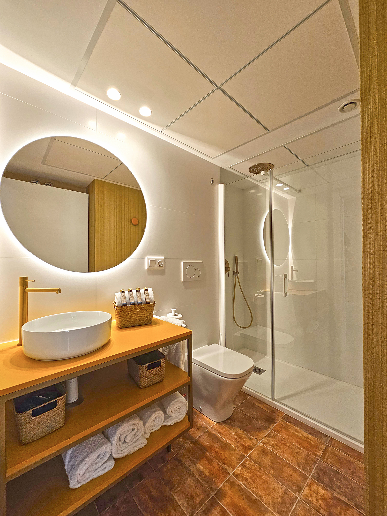 Apartamento de 1 dormitorio con balcón
