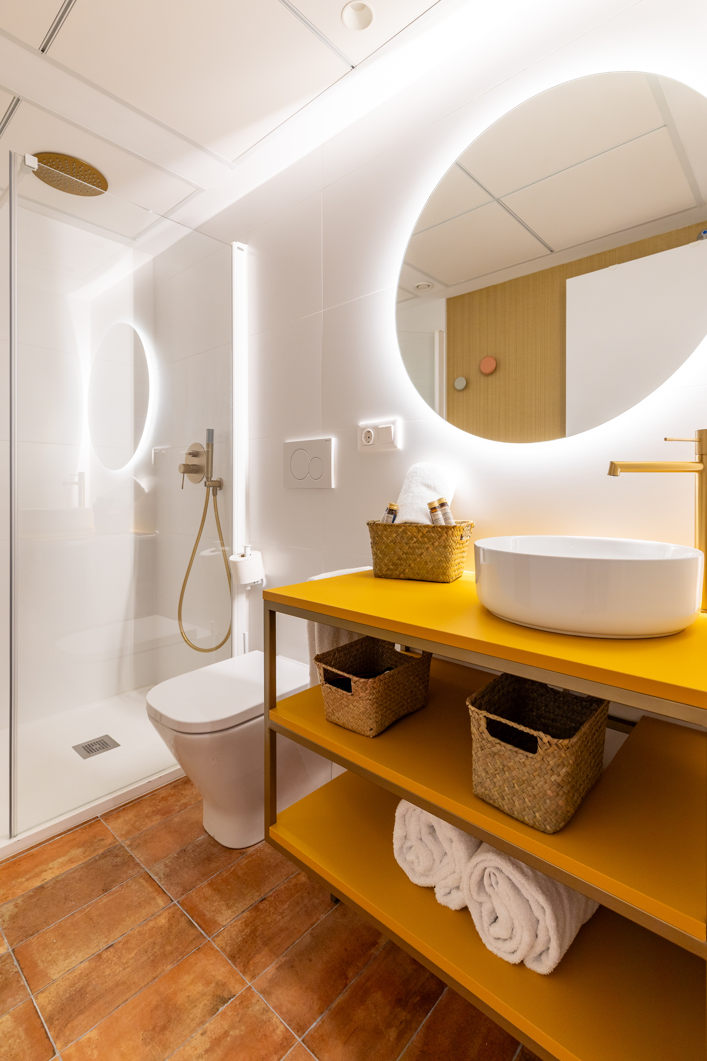 Apartamento de 1 dormitorio con balcón