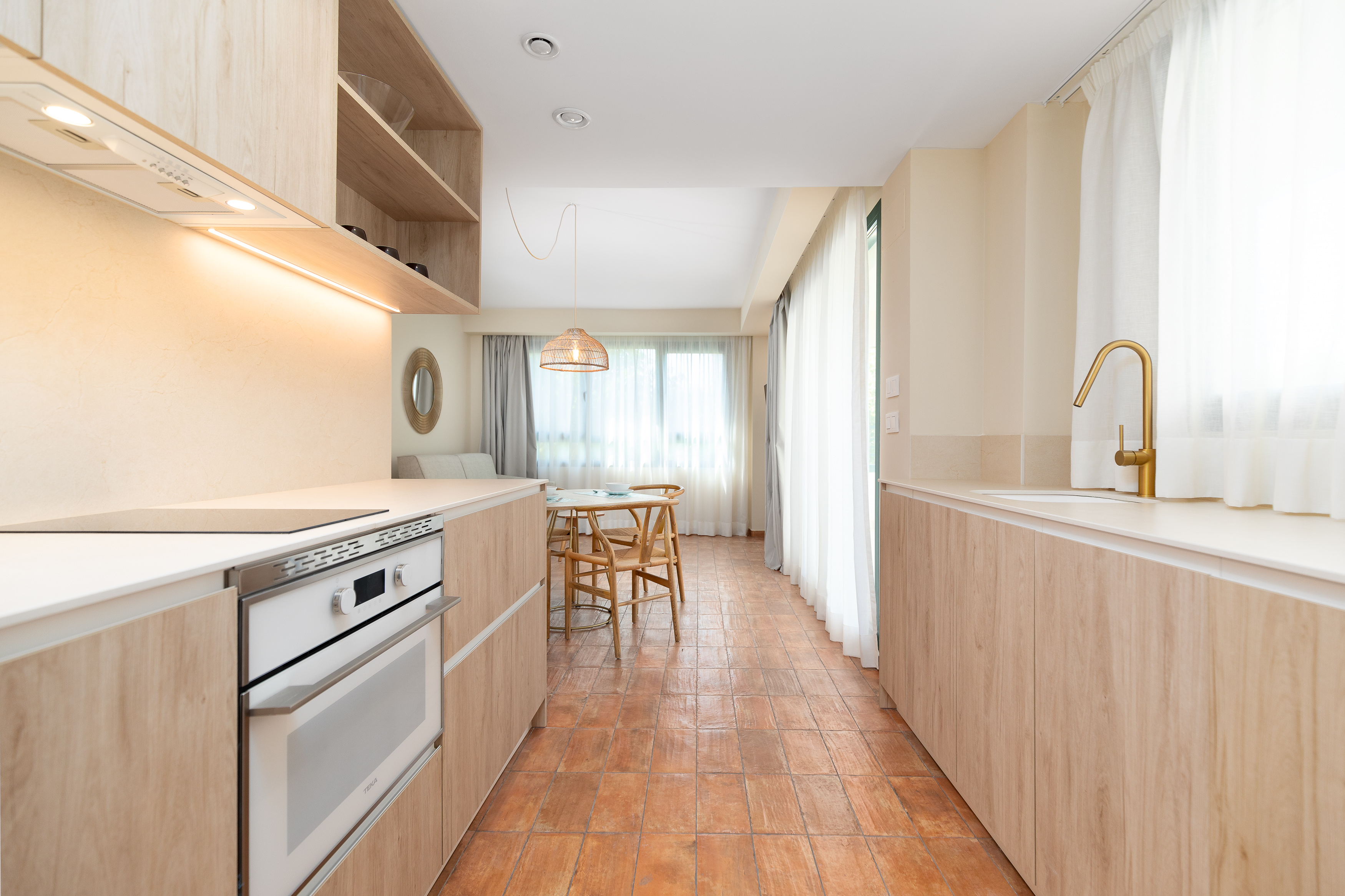 One-bedroom apartment with terrace