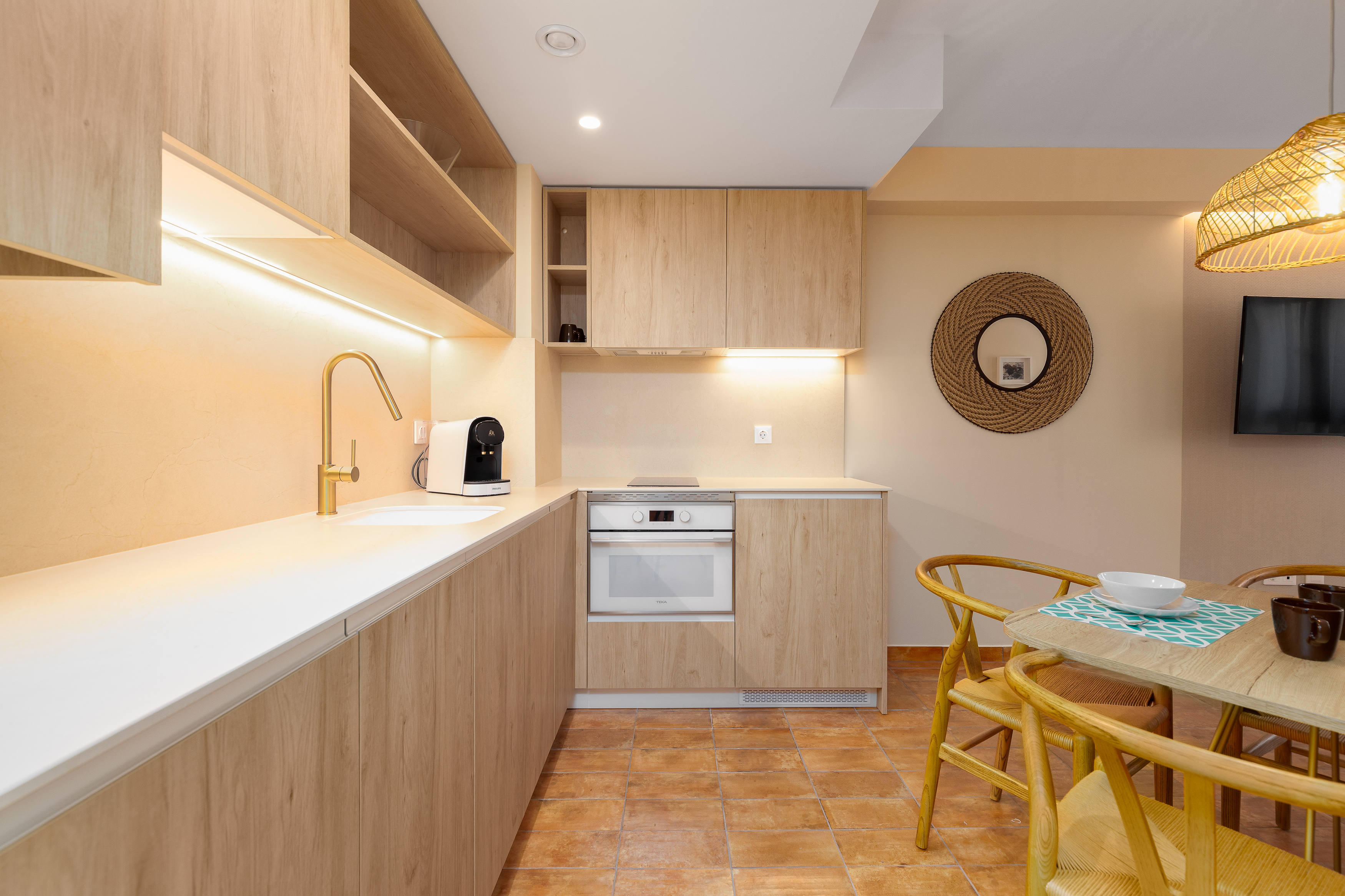 Apartamento de 1 dormitorio con balcón