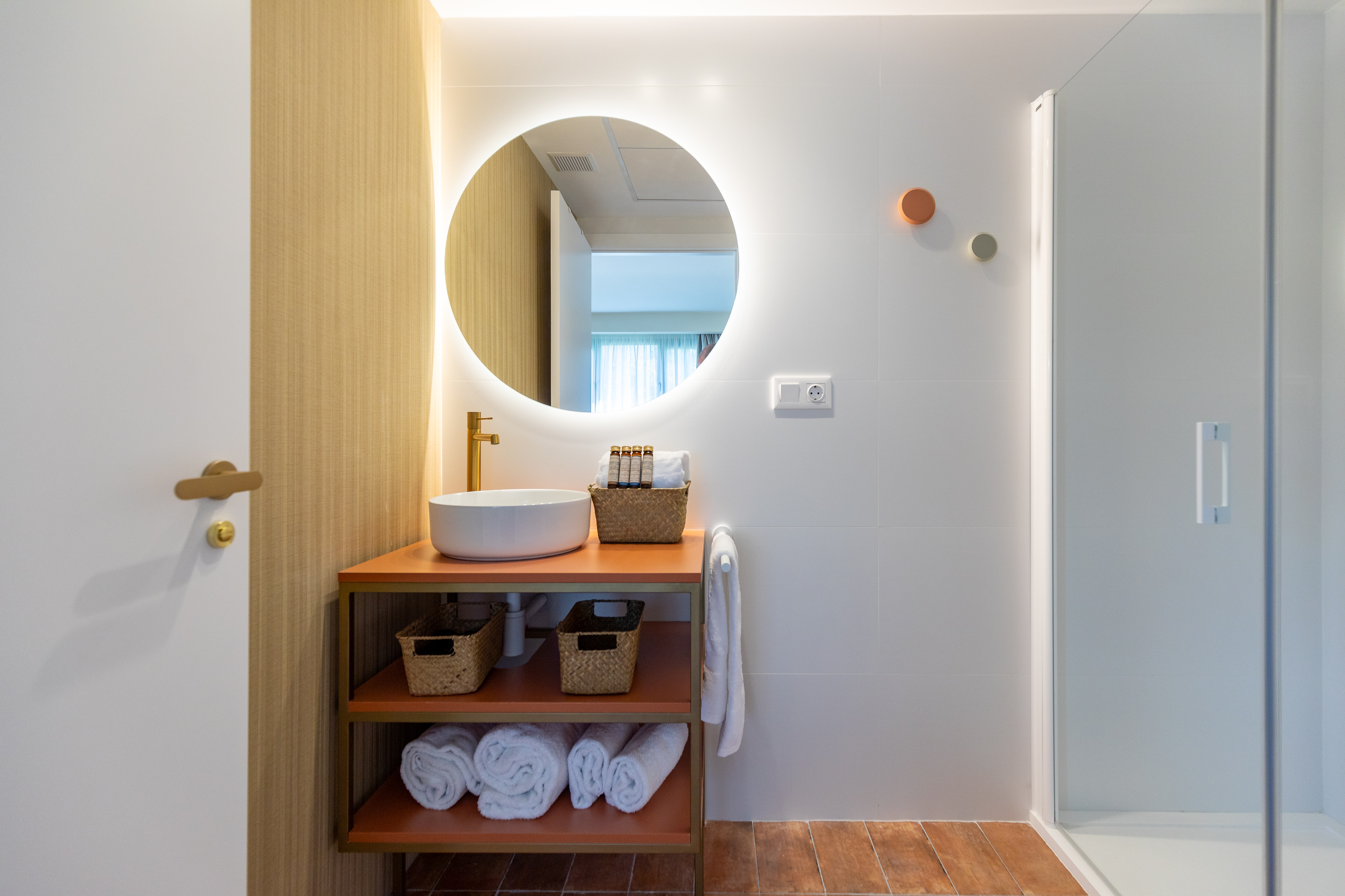 One-bedroom apartment with terrace