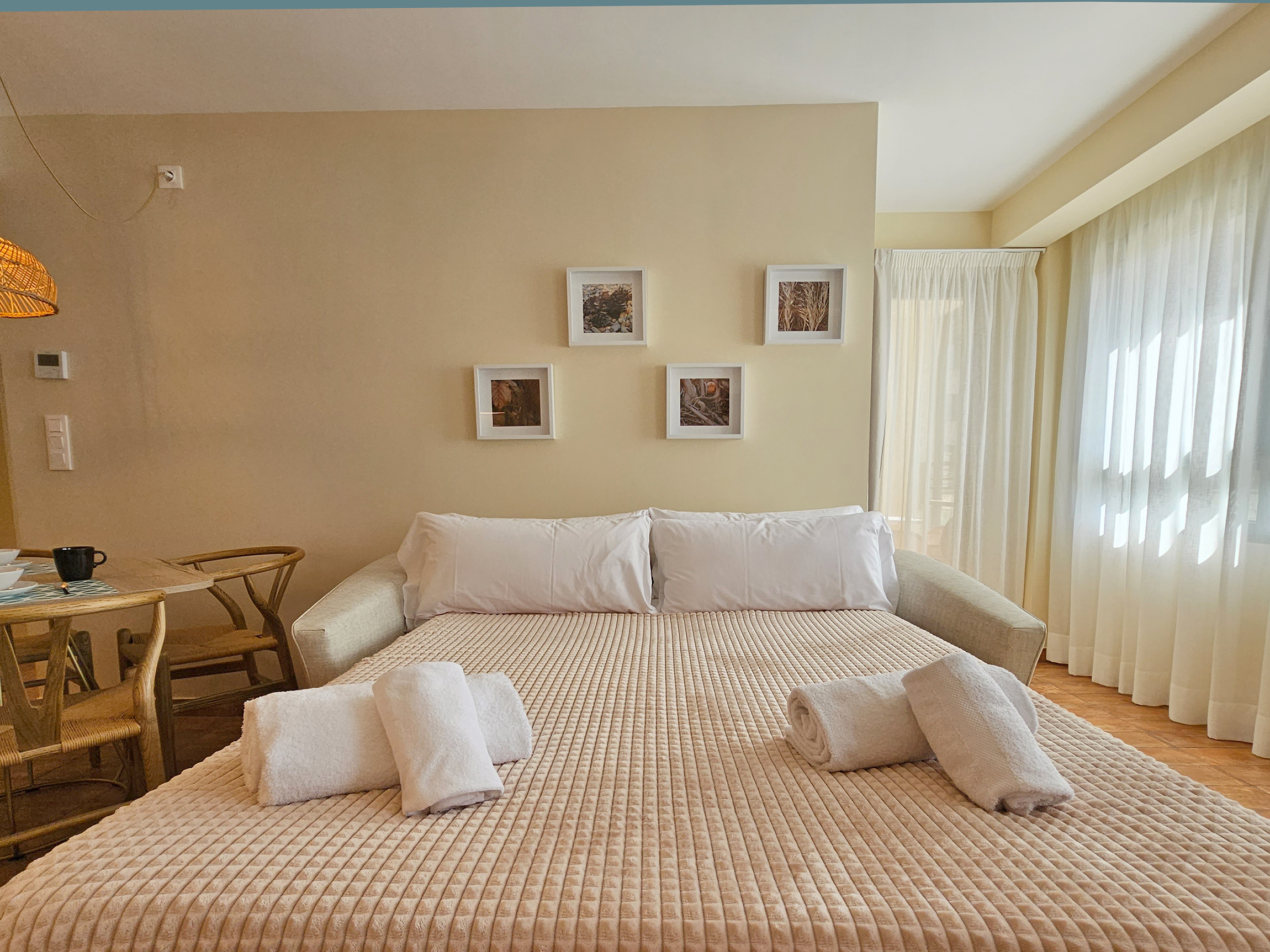 Apartamento de 1 dormitorio con balcón