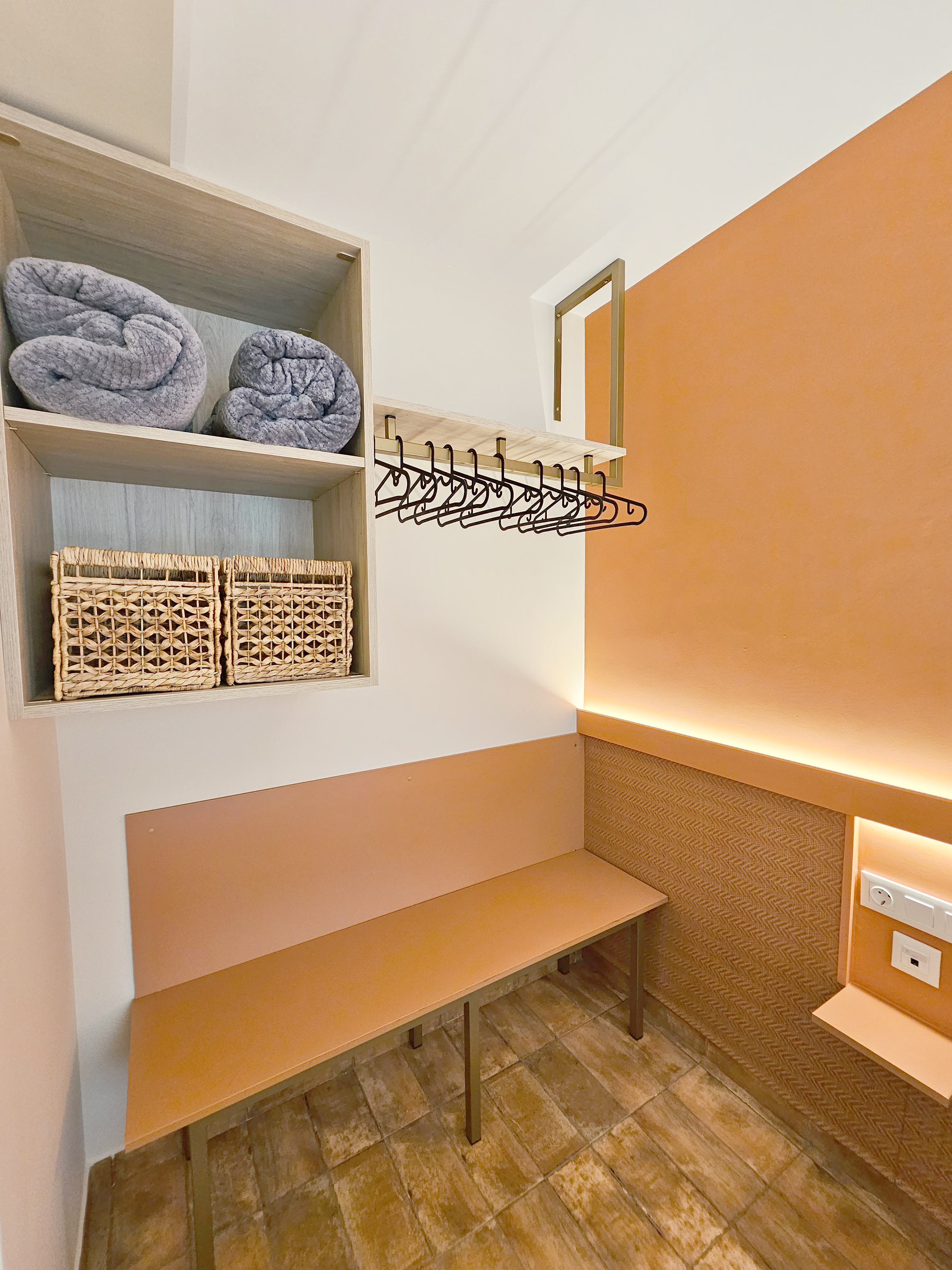 Apartamento de 1 dormitorio con balcón