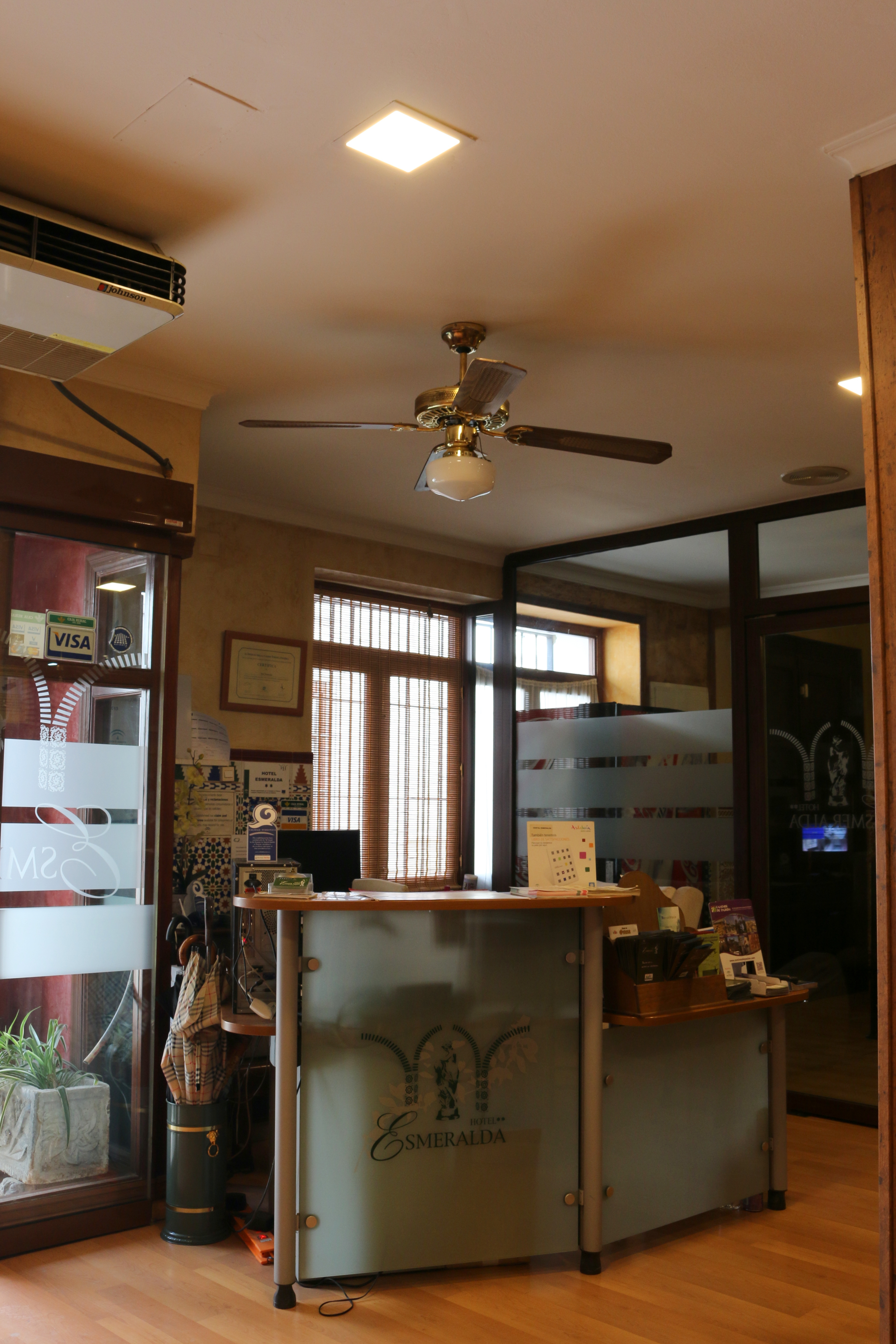 Hotel esmeralda, Osuna