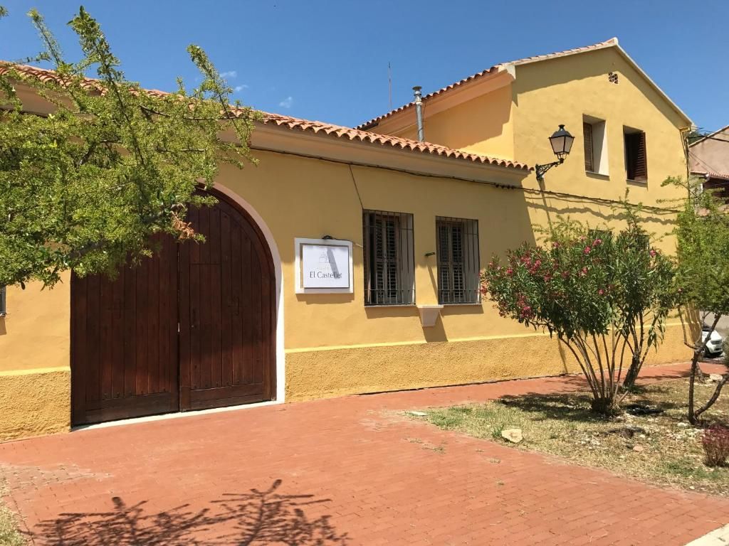 El castellet alojamiento rural 