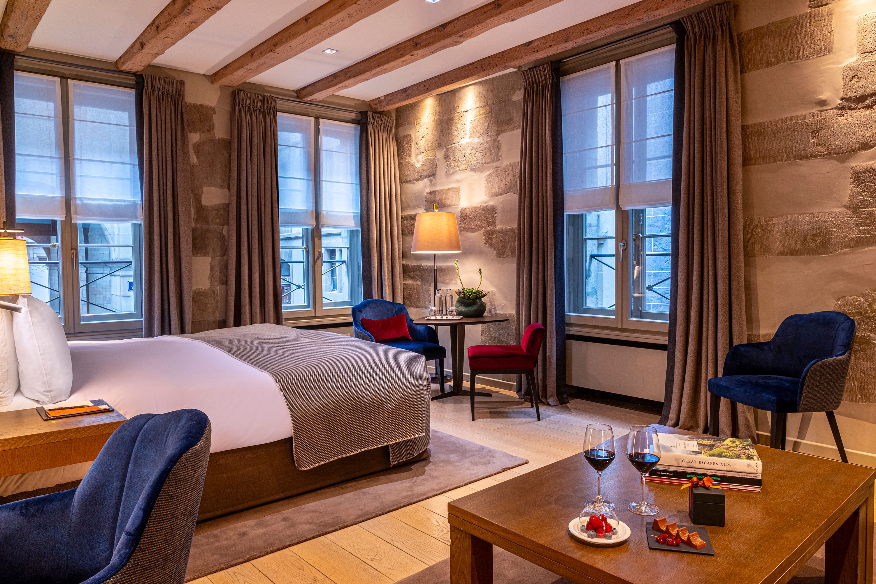 room detail thumbnail 0