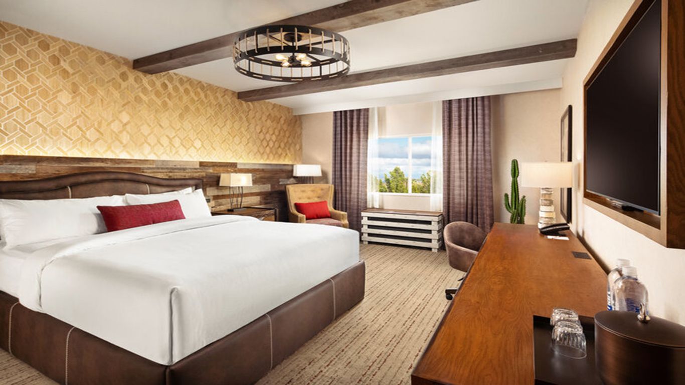 room detail thumbnail 1