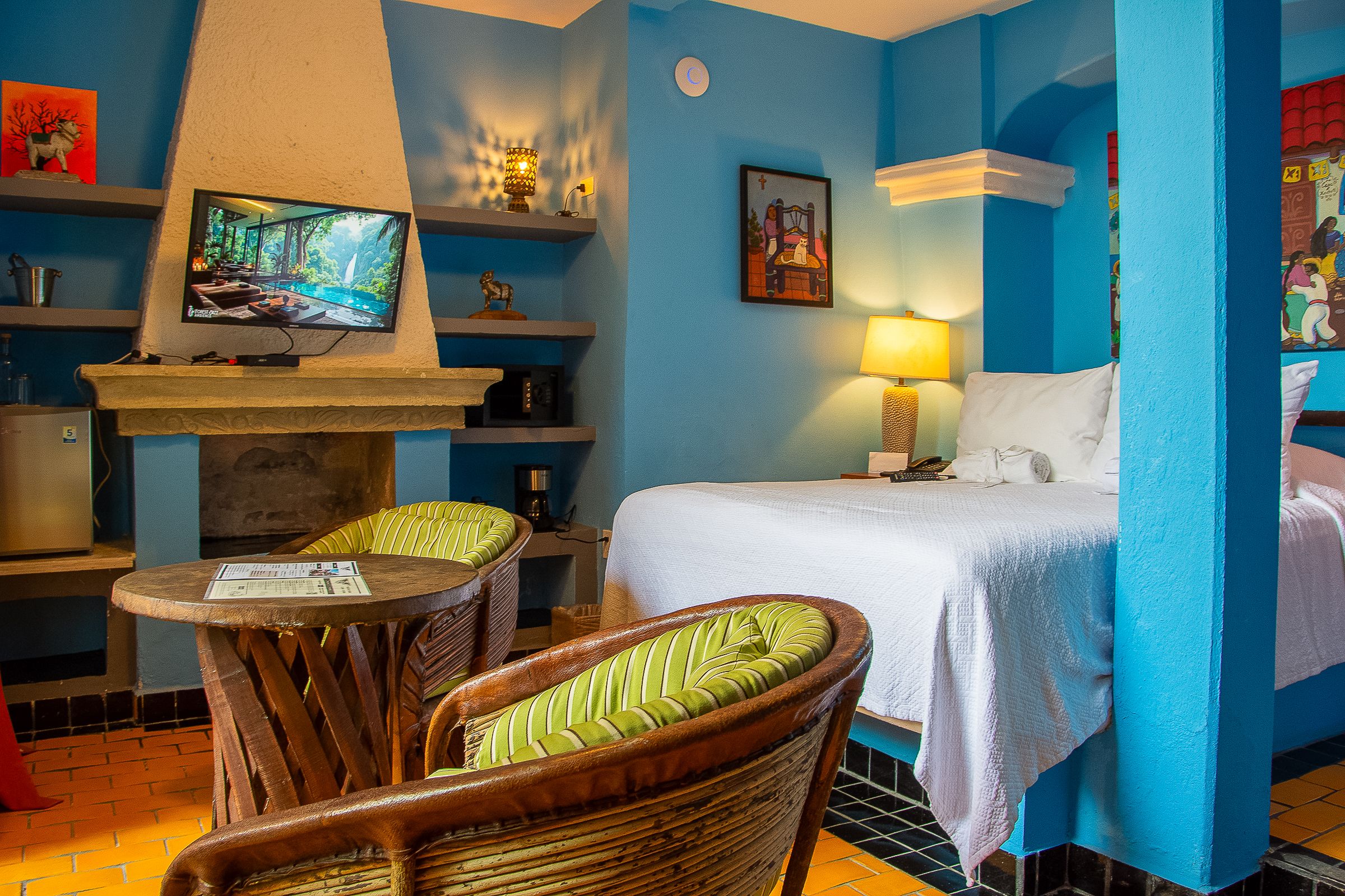 room detail thumbnail 0