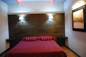 Hotel villa de setenil 