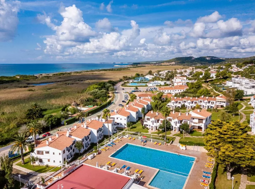Son bou gardens 