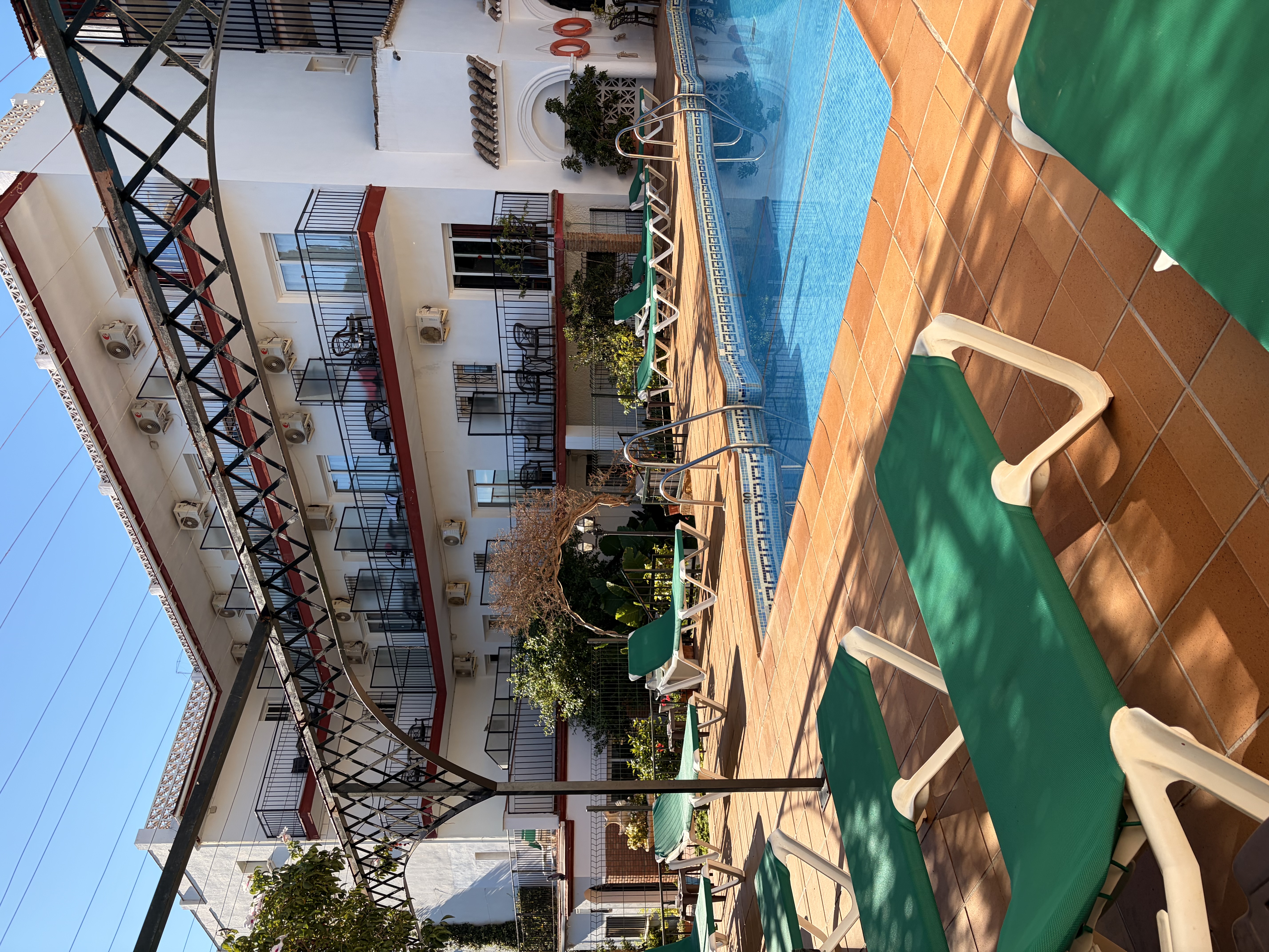 Apartamentos la paloma, Torremolinos