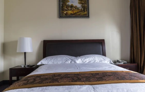 room detail thumbnail 0
