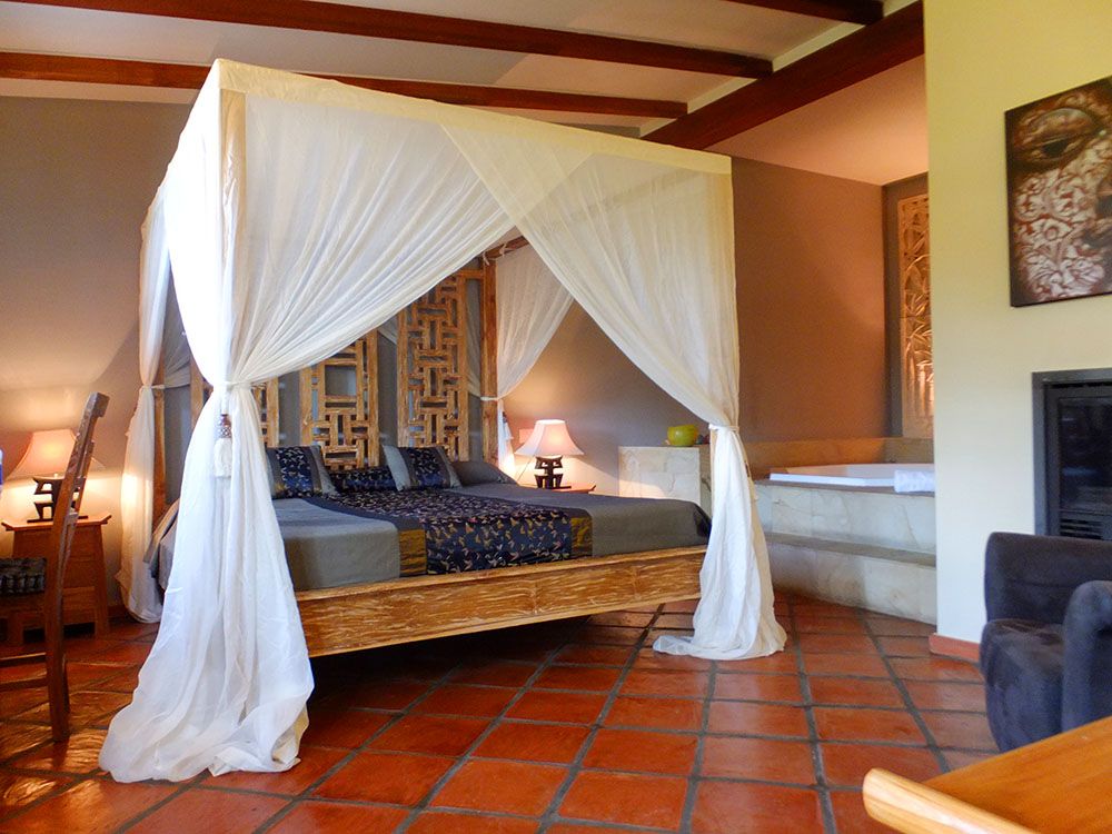 Hotel masia durba b&b, Castellnovo