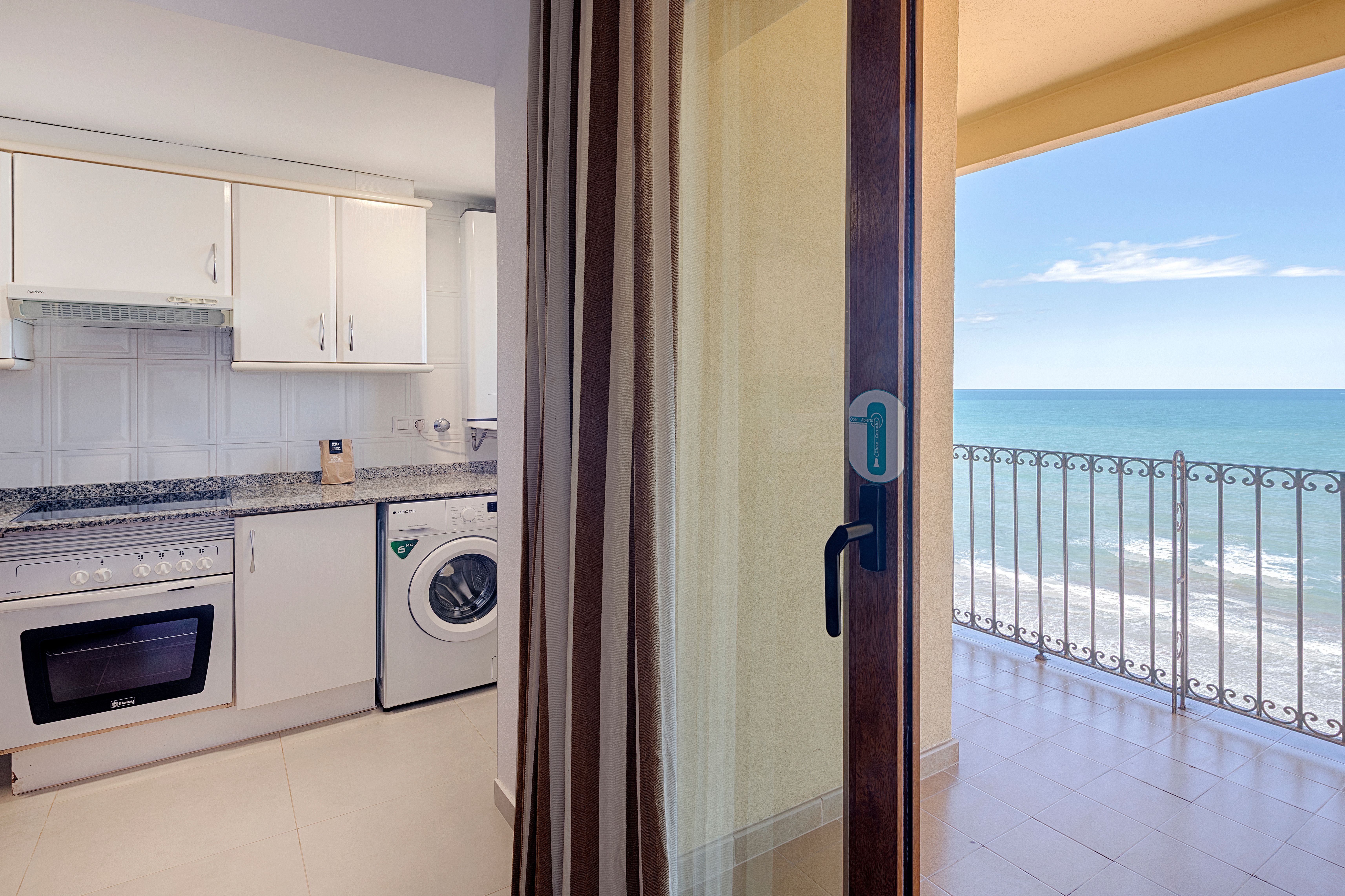 Apartamentos portsaplaya, Port Saplaya Alboraya