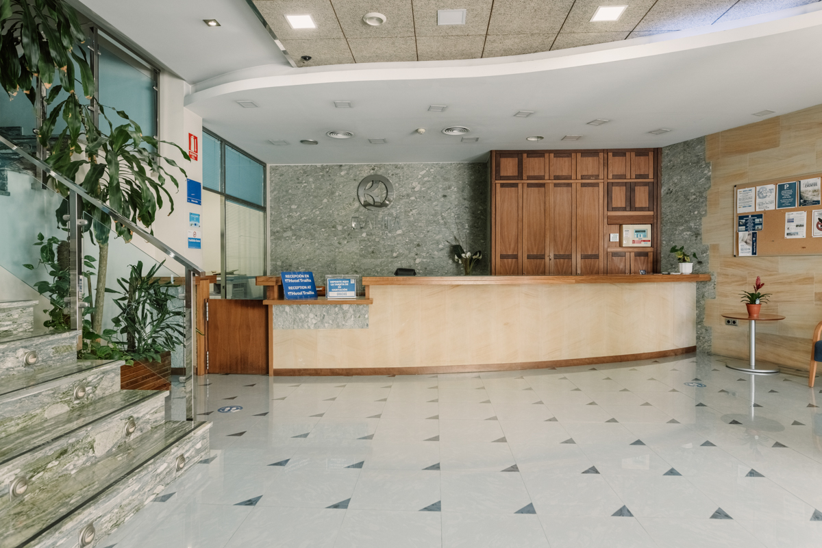 Aparthotel bahía 