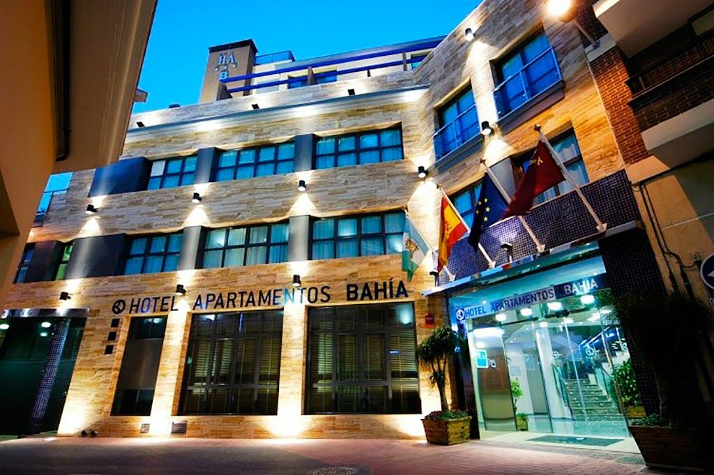 Aparthotel bahía 