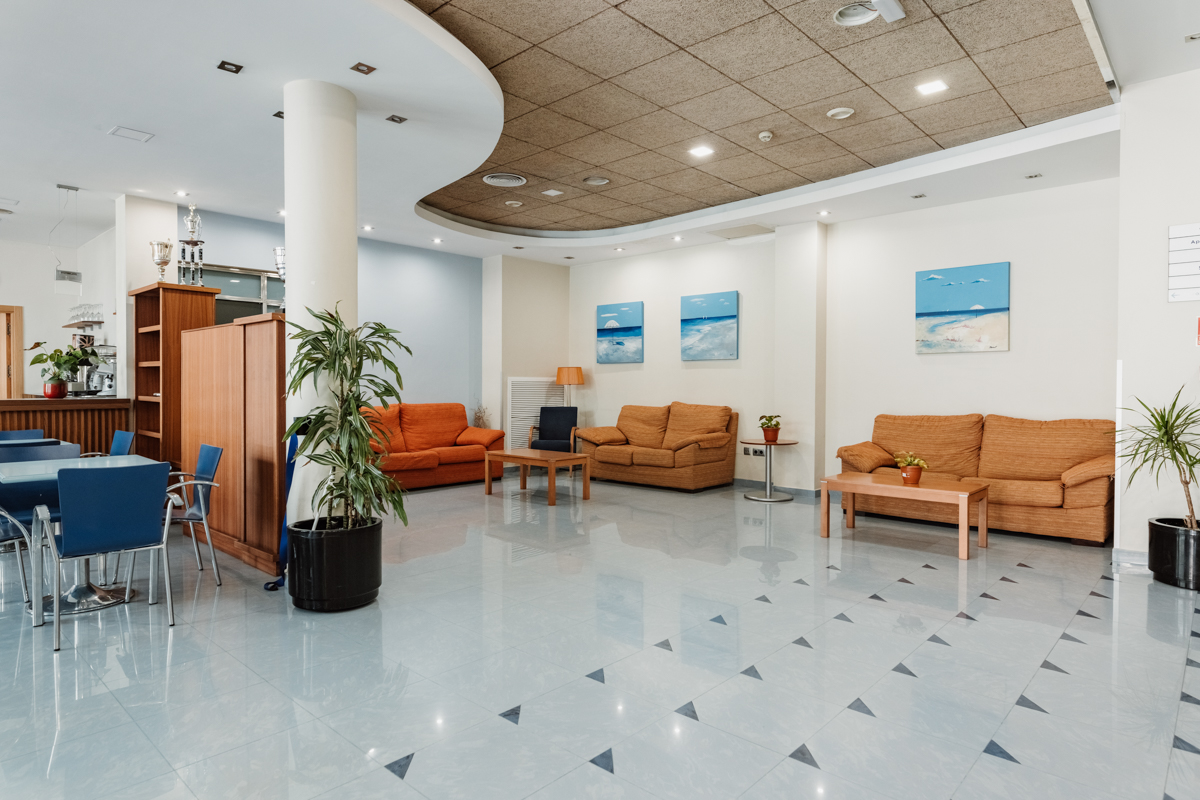 Aparthotel bahía 