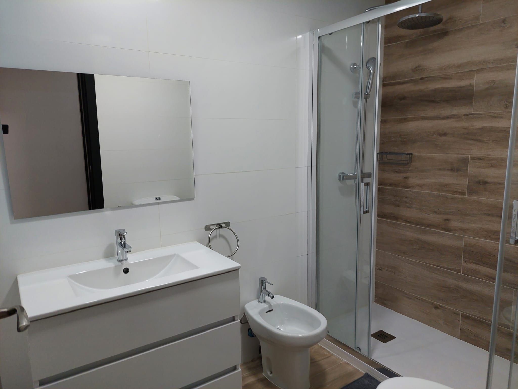 Habitación doble clásica con ducha