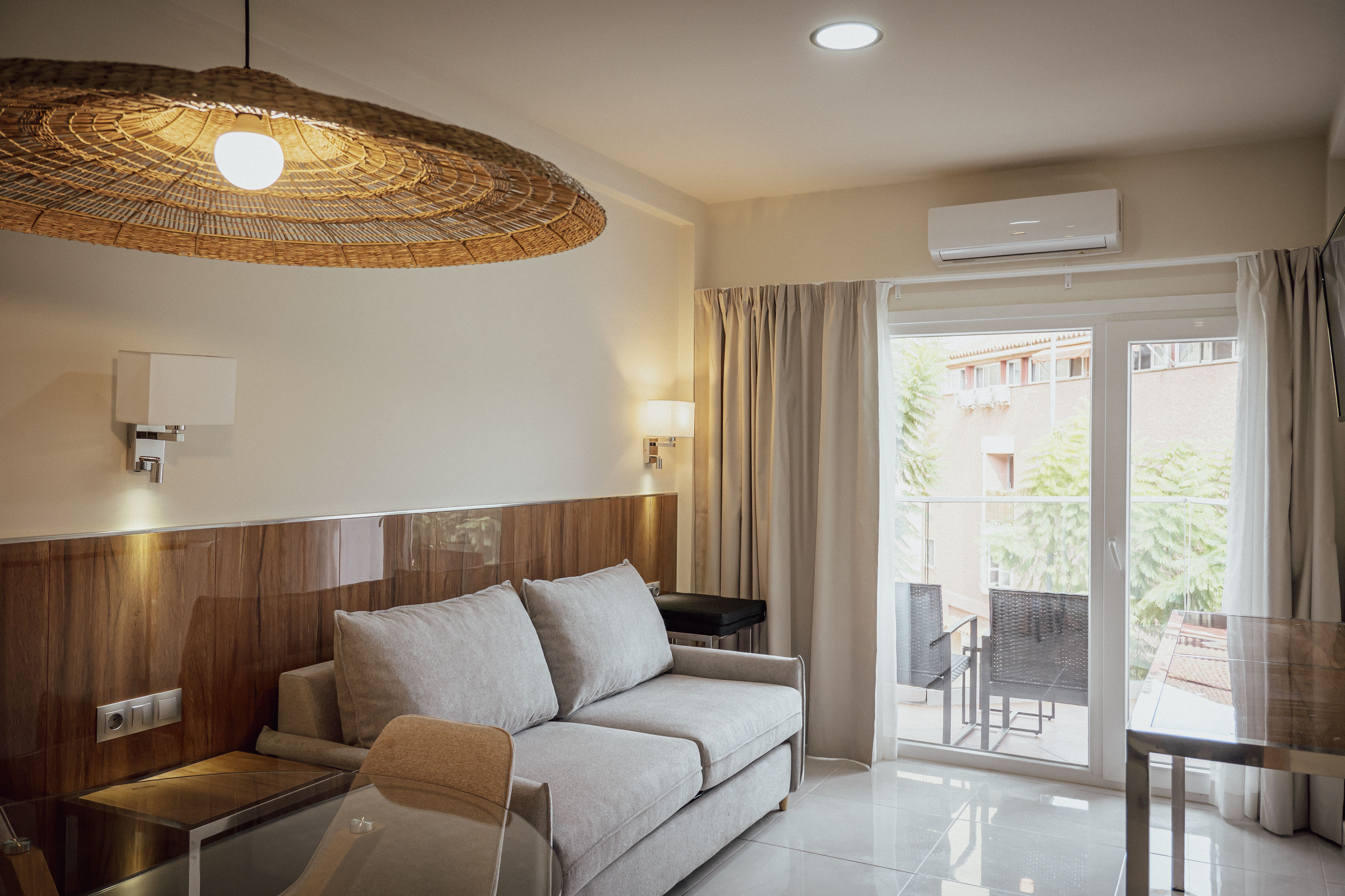 Buendía suites apartamentos, Torremolinos