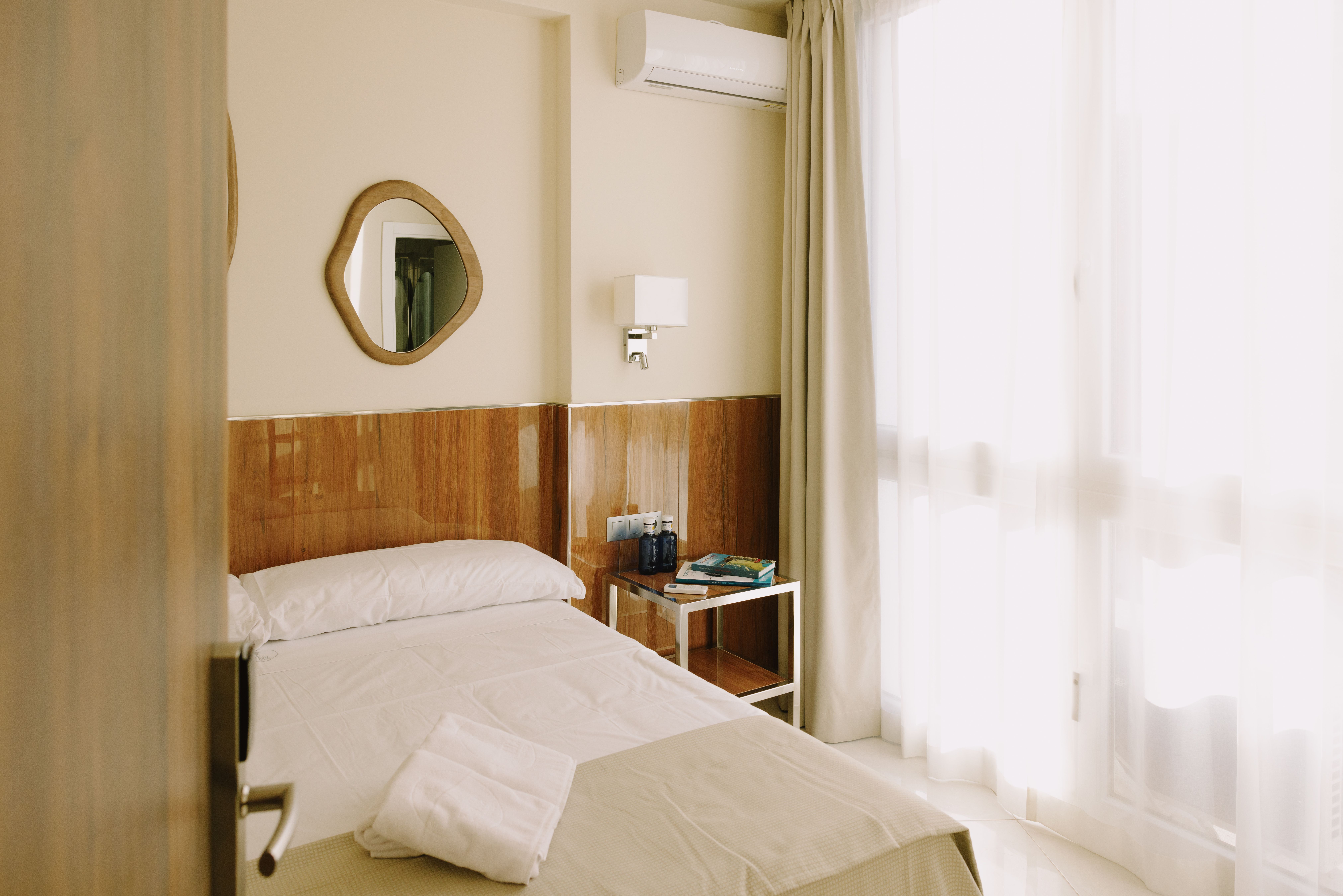 Buendía suites apartamentos, Torremolinos