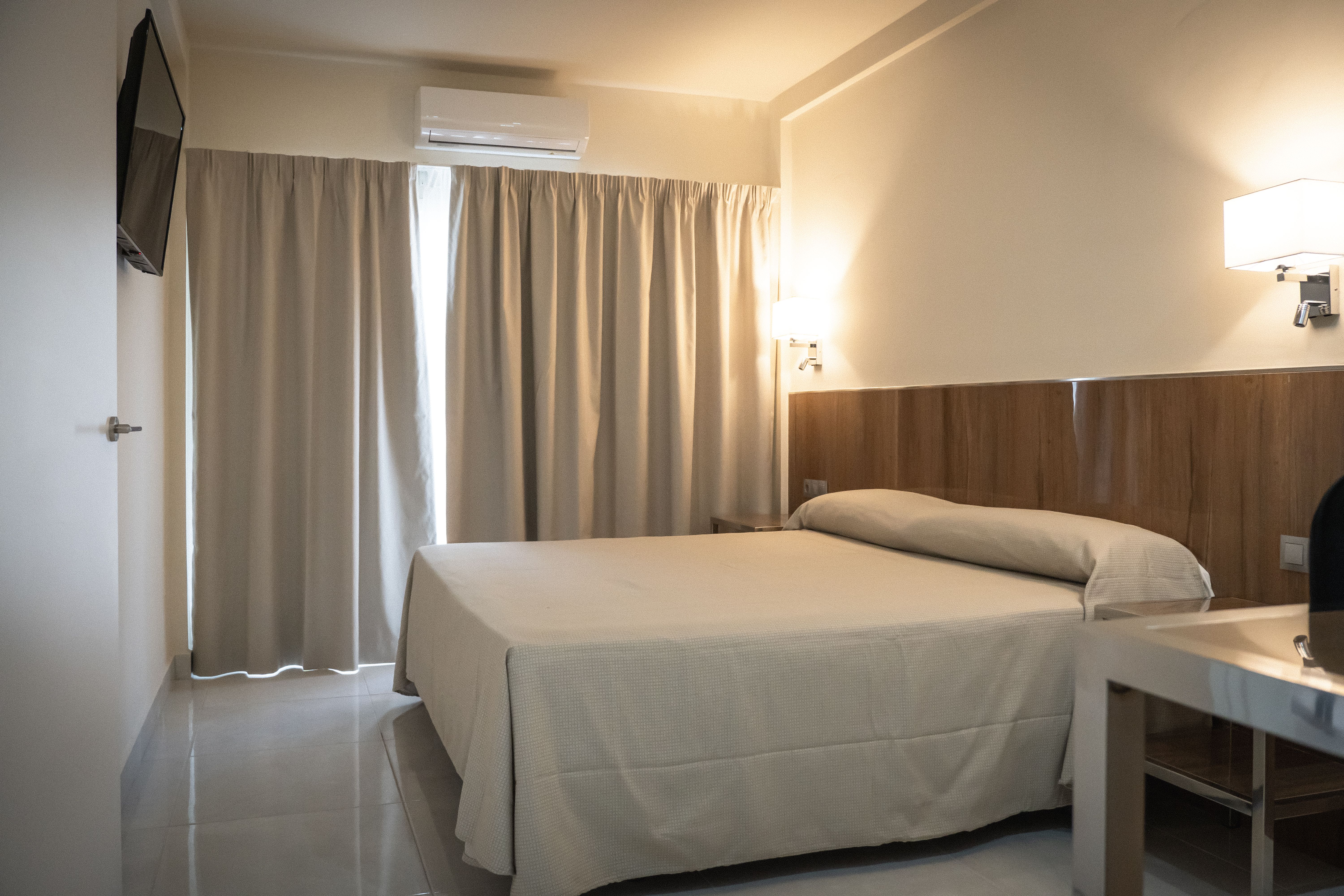Buendía suites apartamentos, Torremolinos