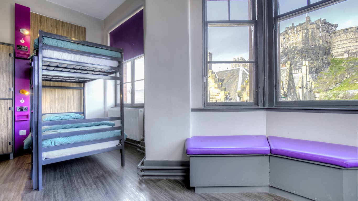 room detail thumbnail 0
