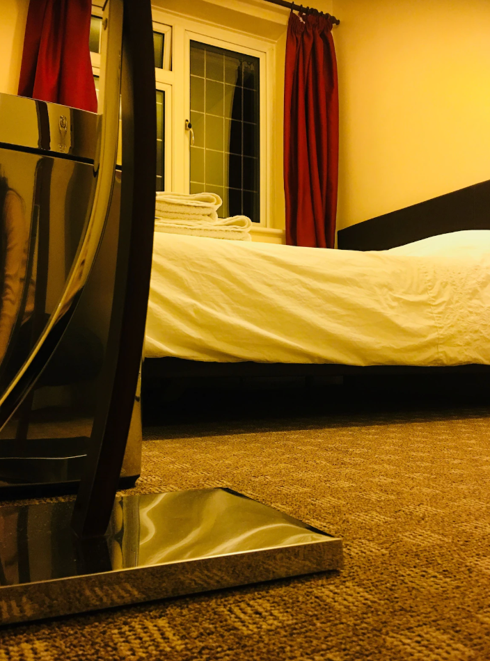 room detail thumbnail 0
