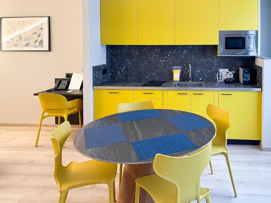 Hotel pathos by mimood aparthotels, València