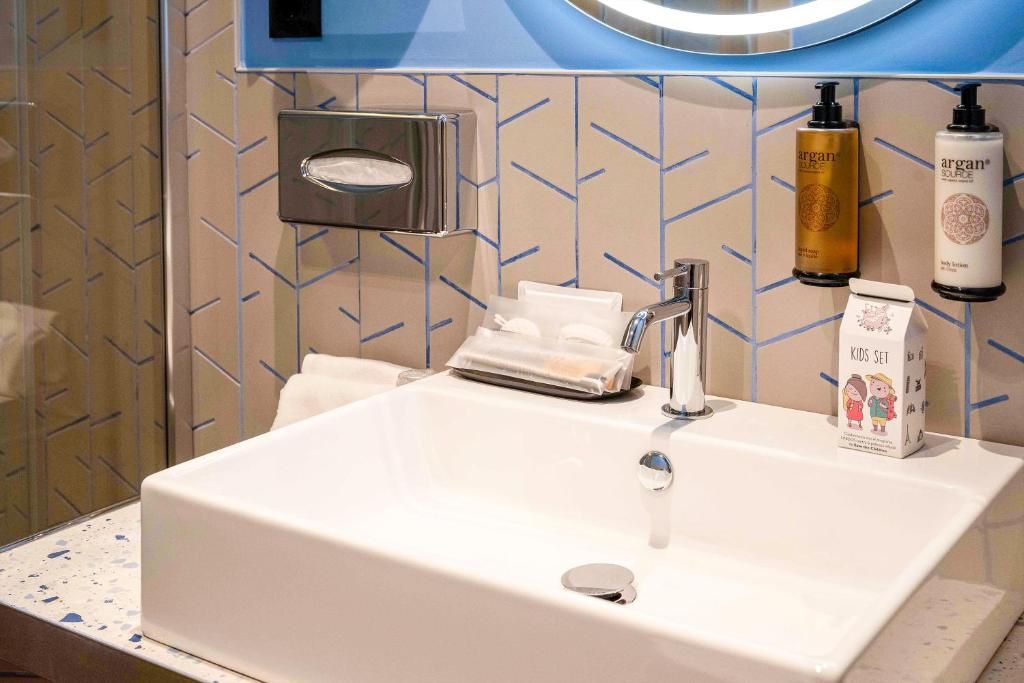 Hotel pathos by mimood aparthotels, València