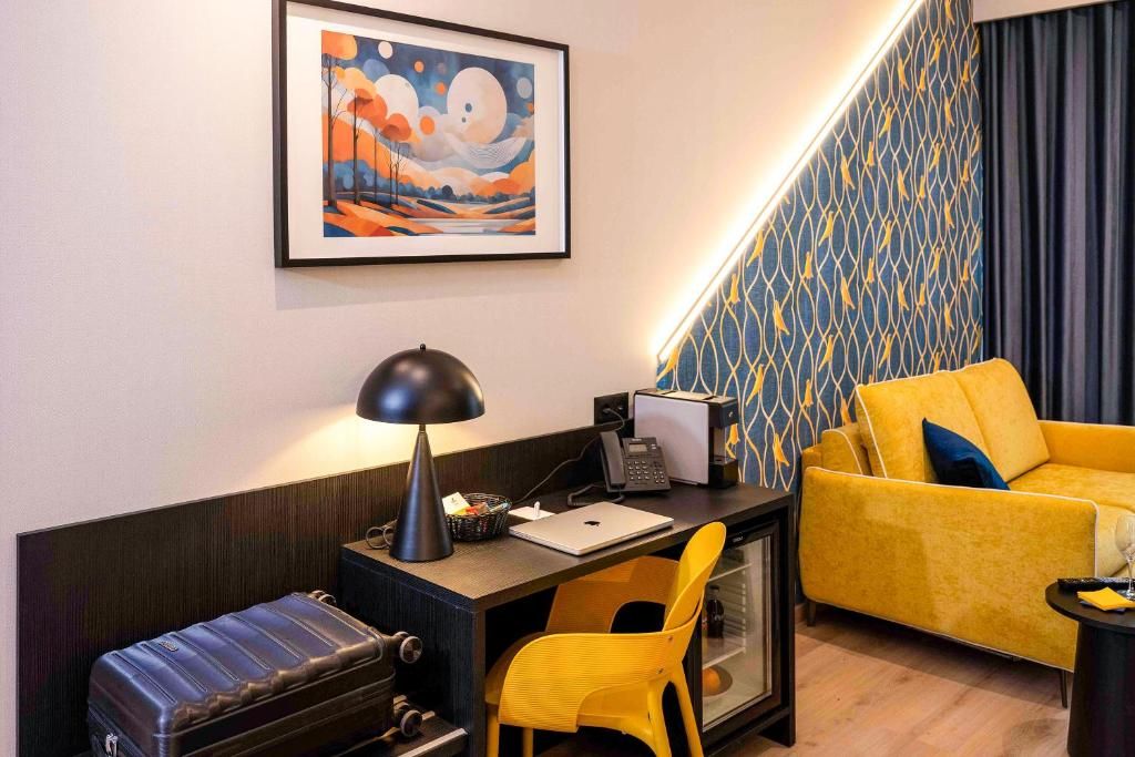 Hotel pathos by mimood aparthotels, València