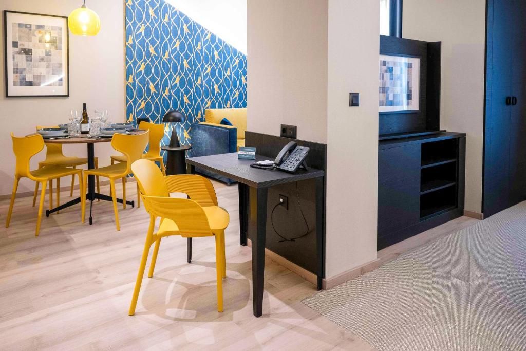 Hotel pathos by mimood aparthotels, València