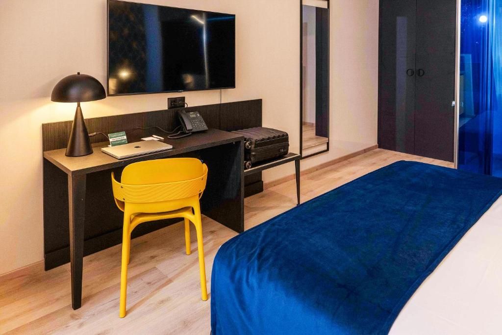 Hotel pathos by mimood aparthotels, València