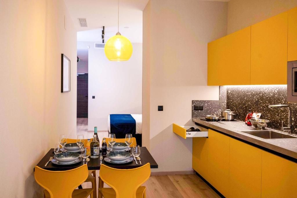 Hotel pathos by mimood aparthotels, València