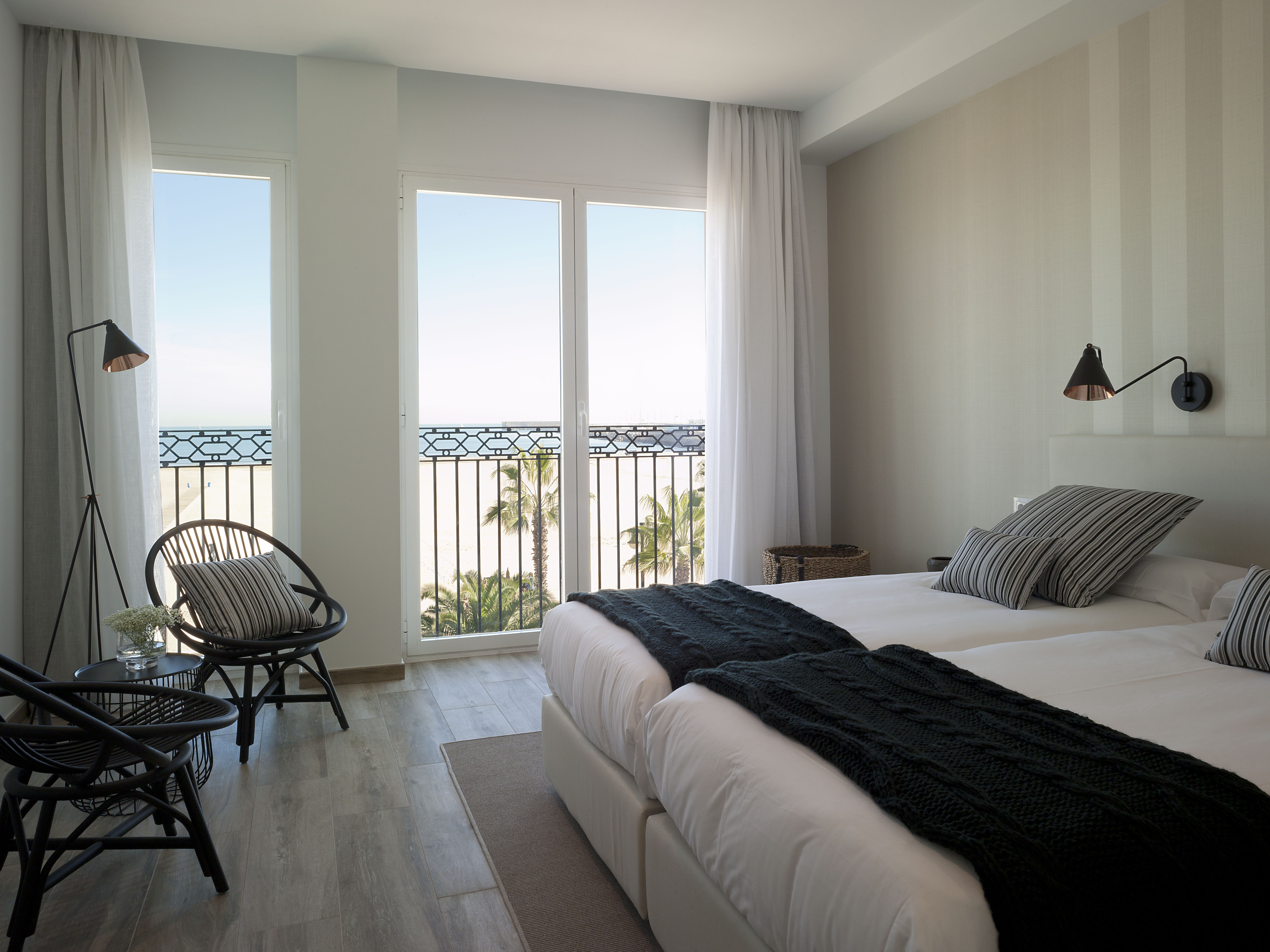 Habitación doble con vistas al mar