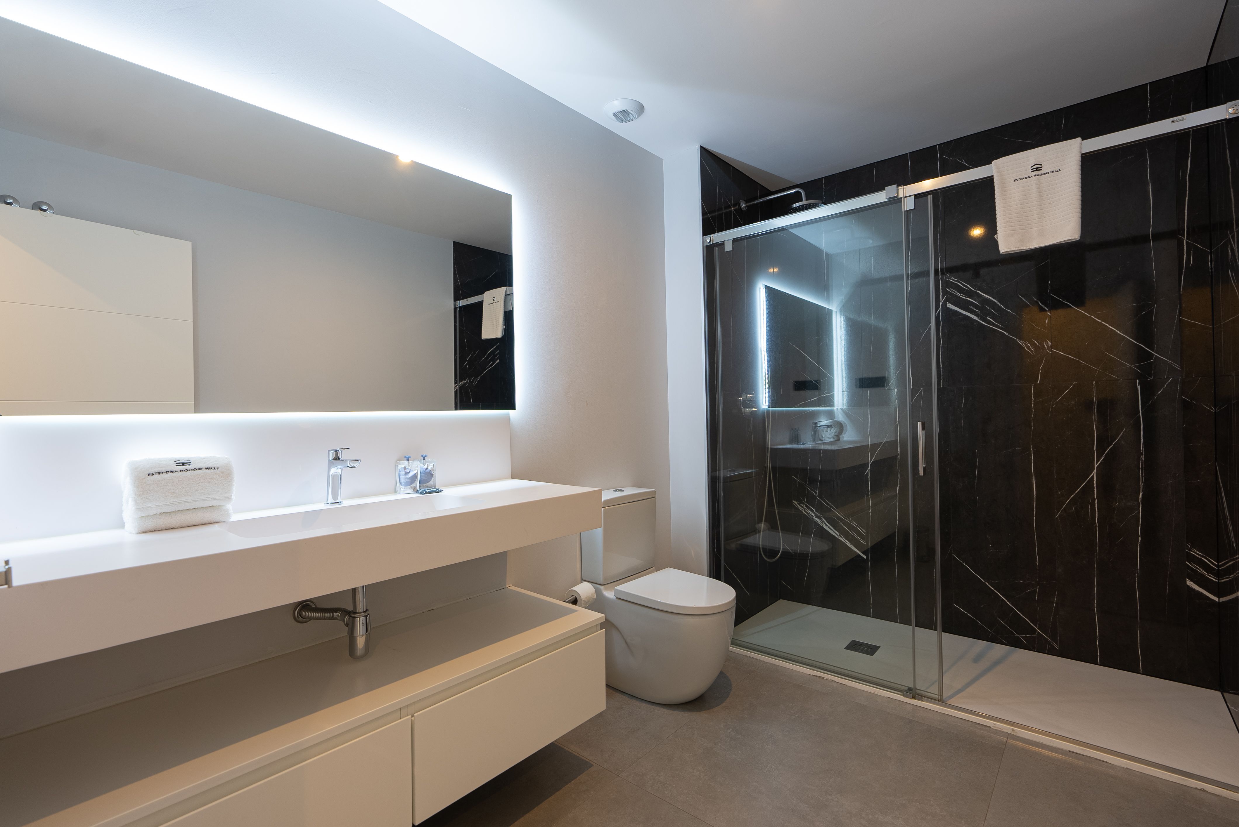 Estepona holiday hills, Estepona