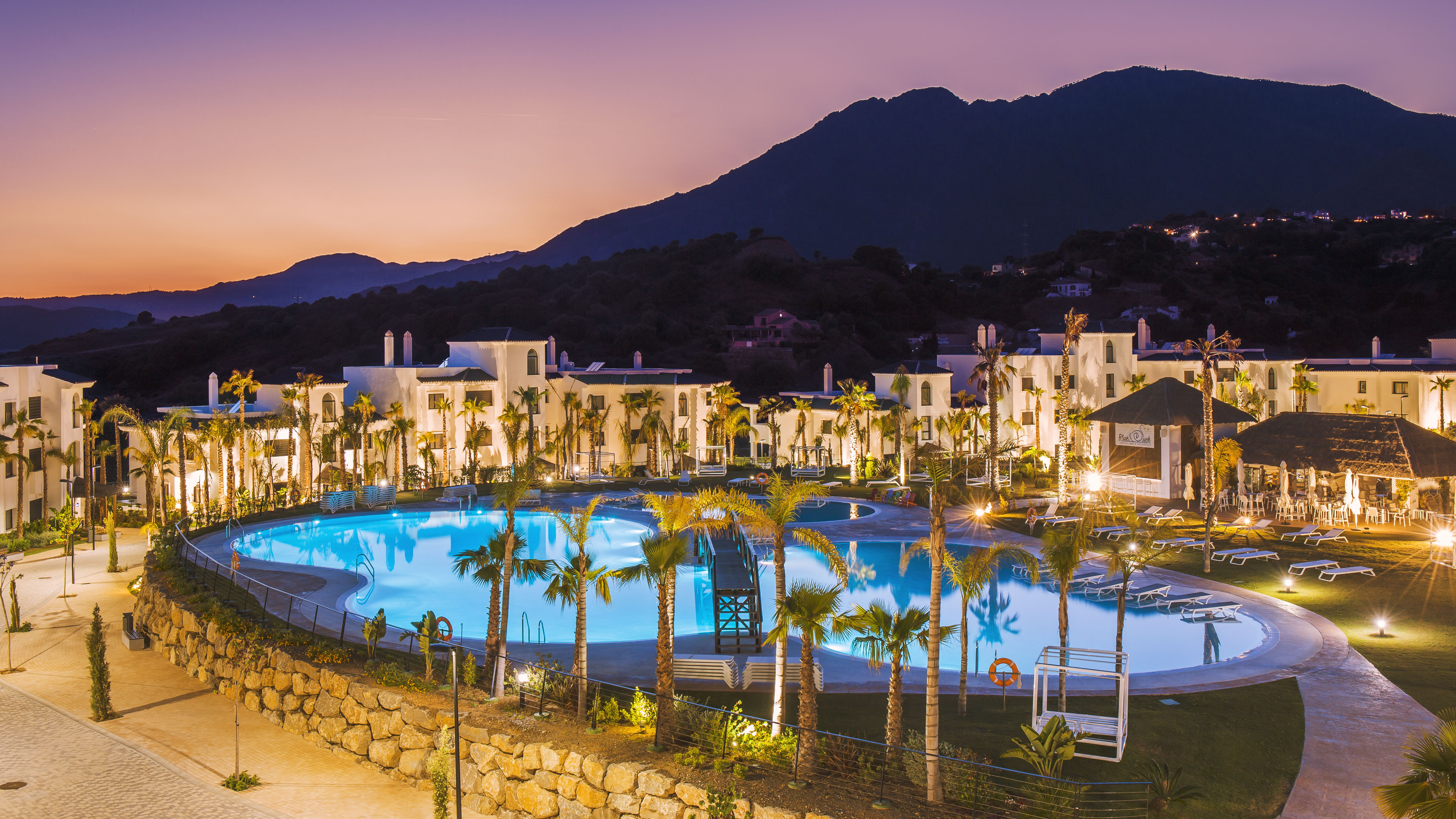 Estepona holiday hills