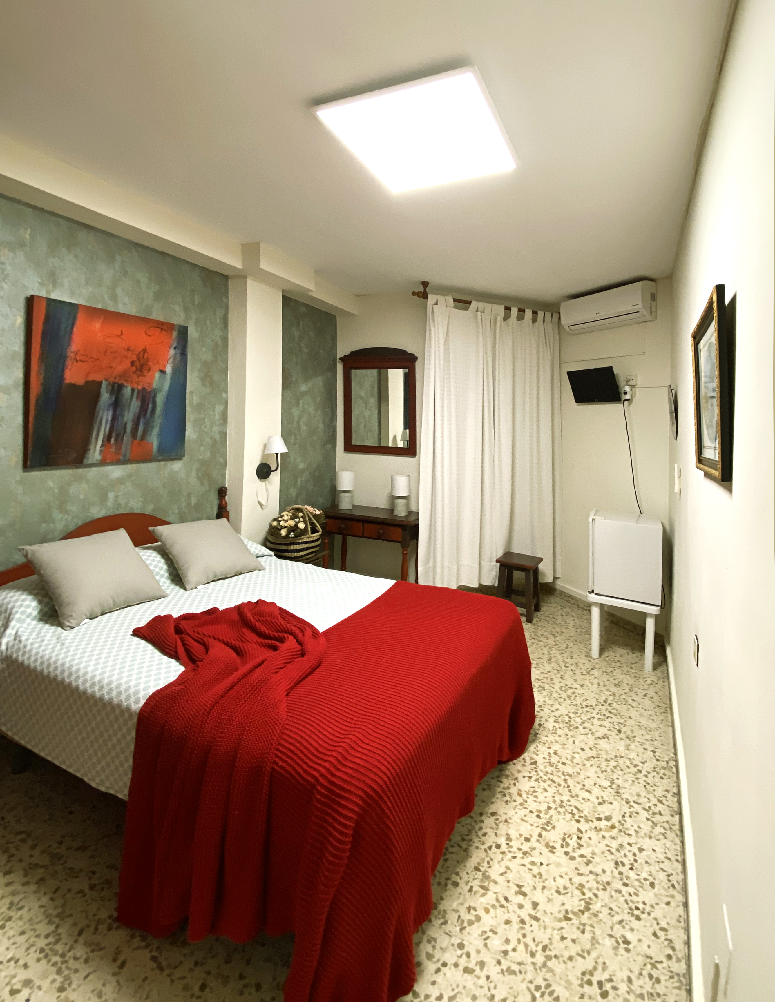 Hostal azahara nerja , Nerja