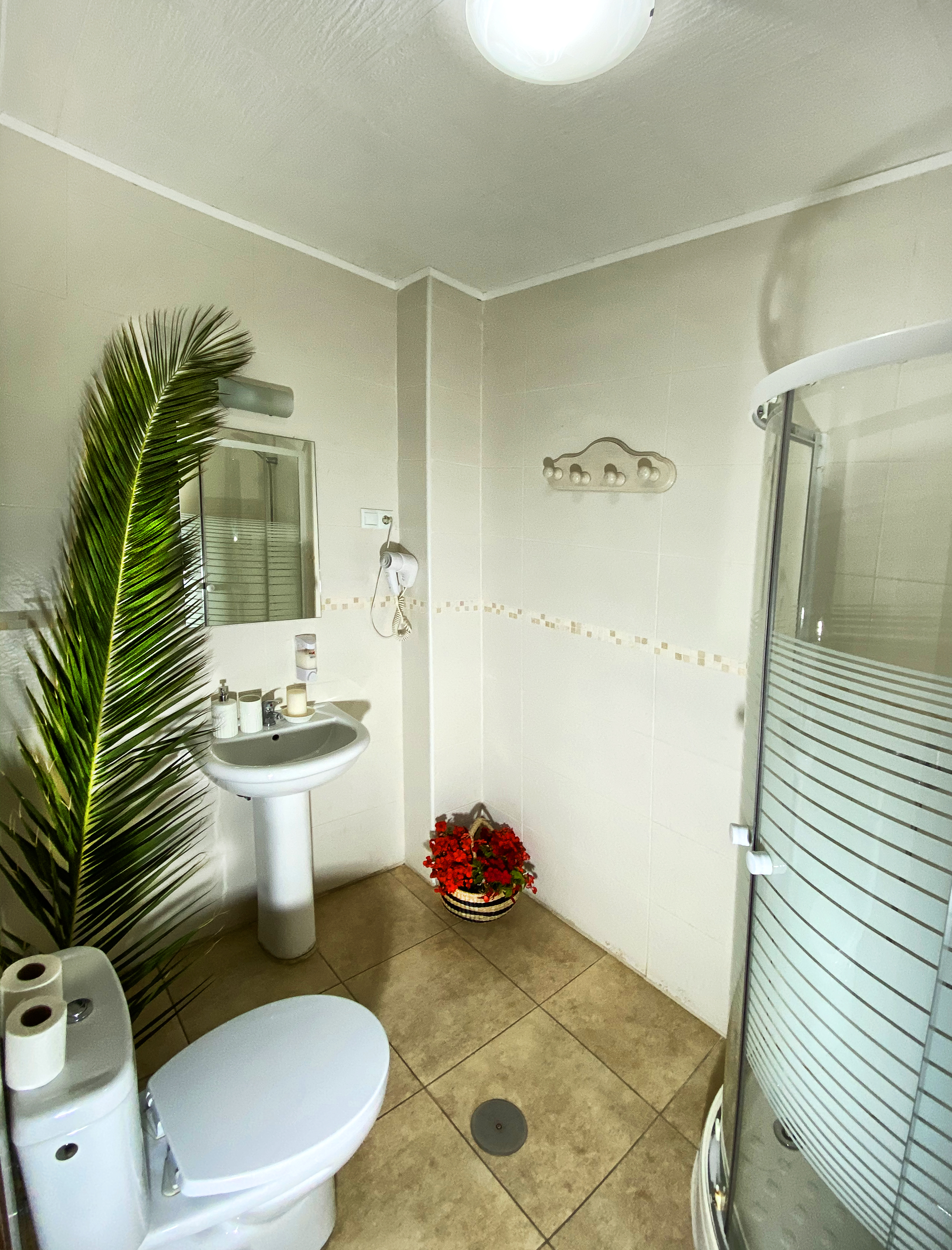 Hostal azahara nerja 
