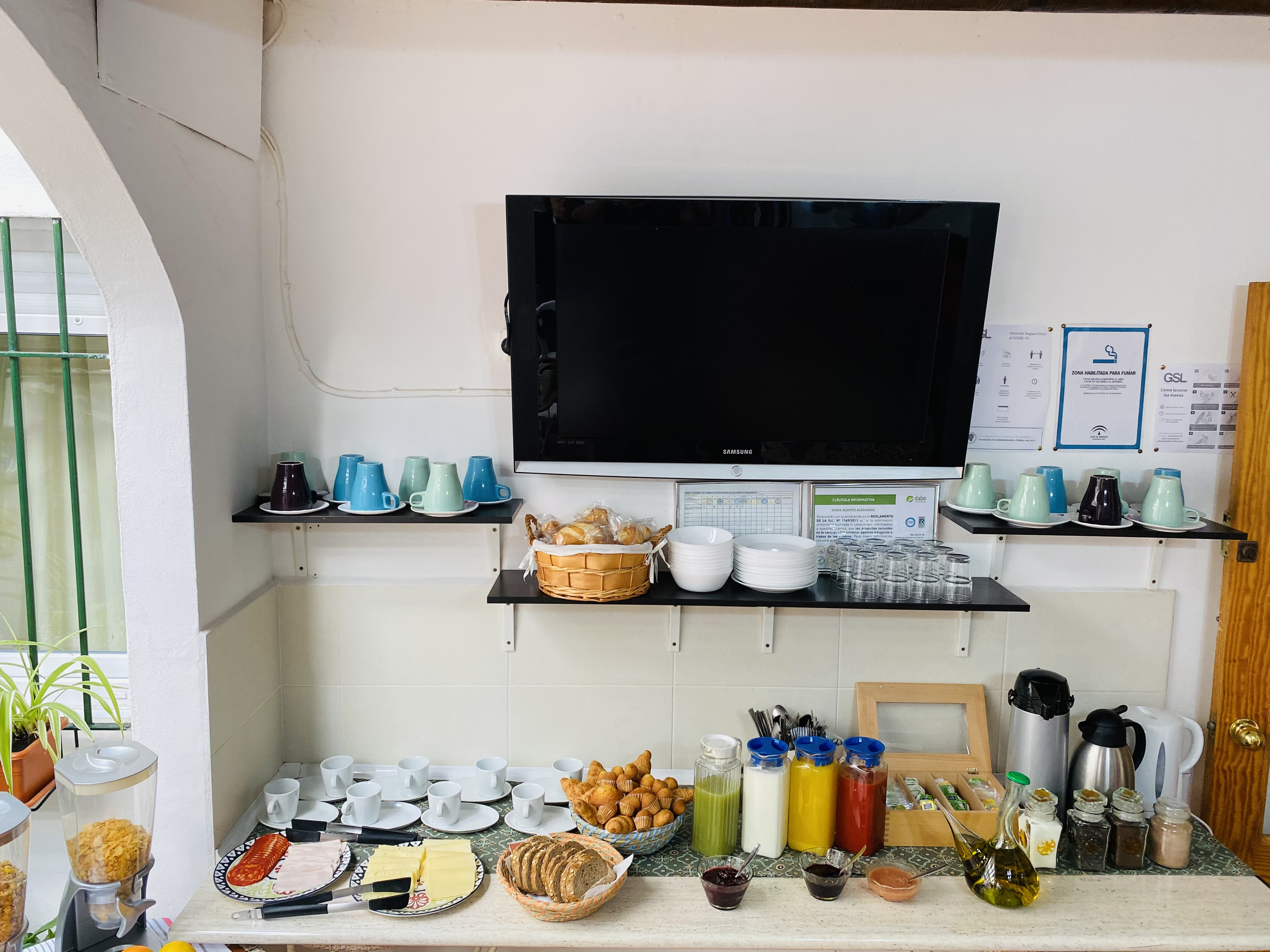 Hostal azahara nerja , Nerja