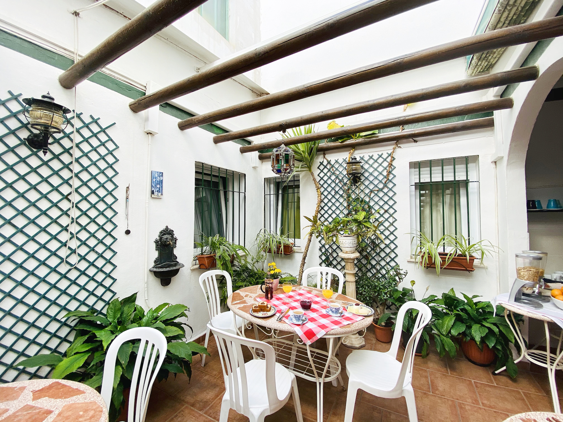 Hostal azahara nerja , Nerja