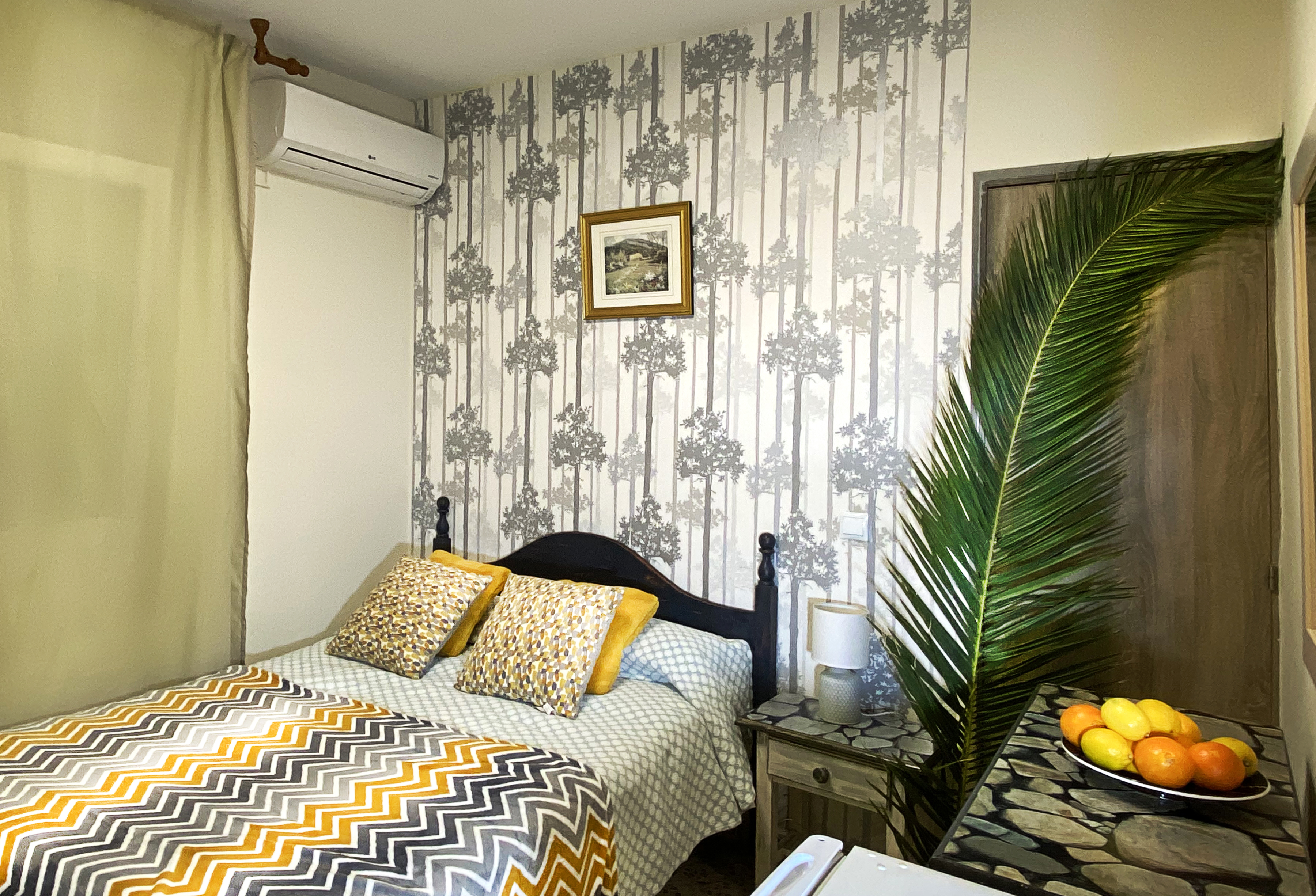 Hostal azahara nerja , Nerja
