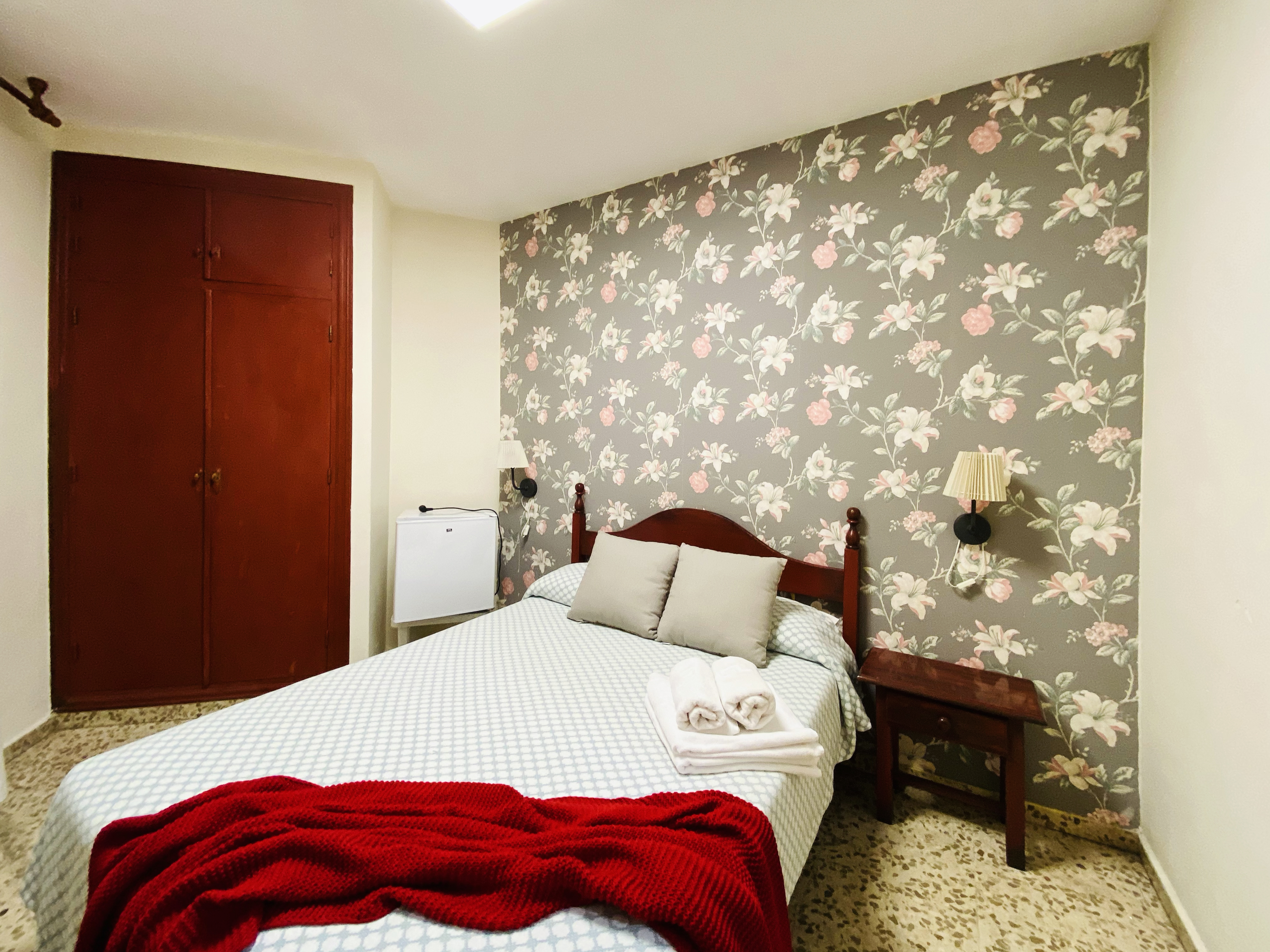 Hostal azahara nerja , Nerja